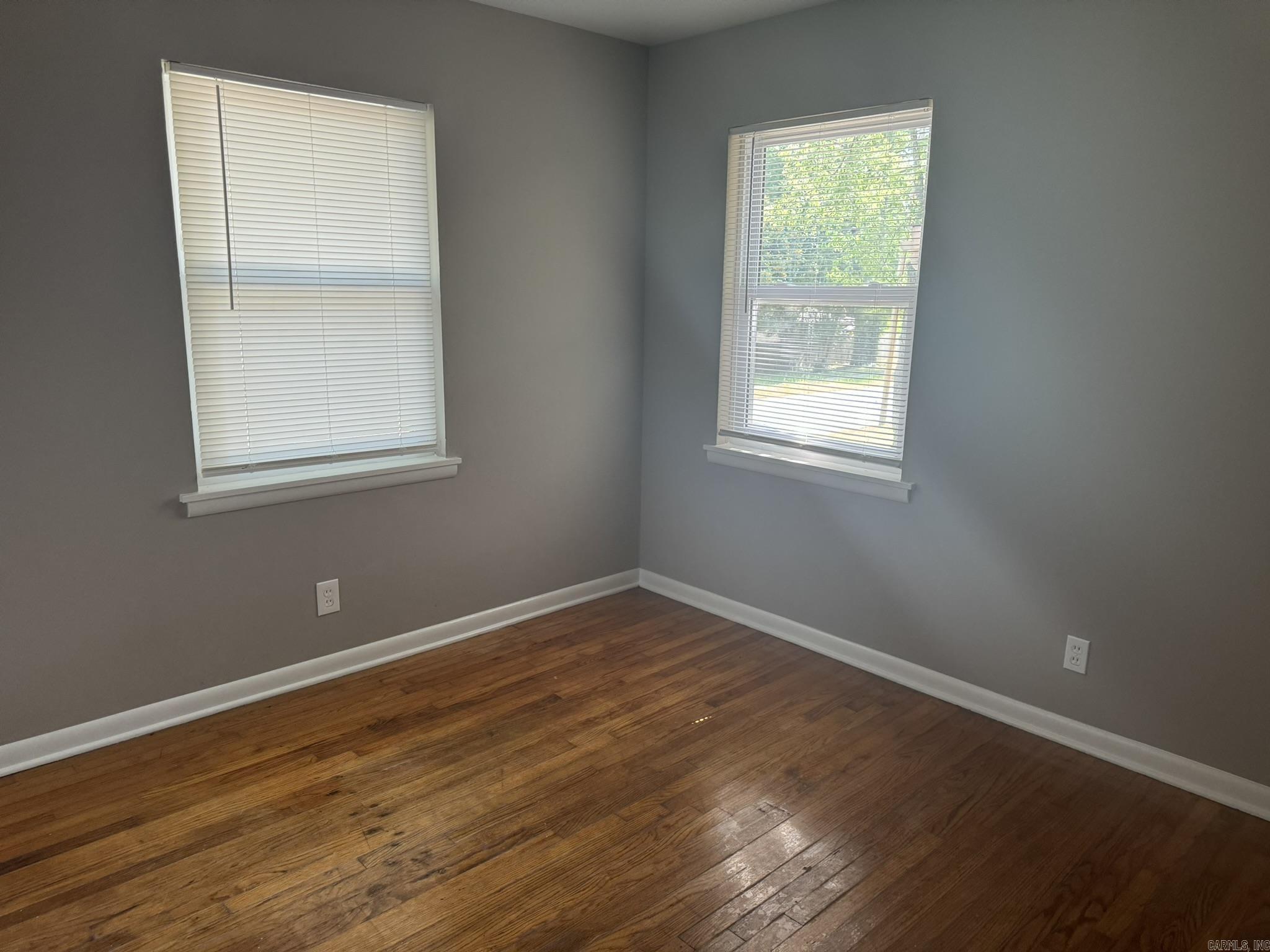 WAKEFIELD VILLAGE - Residential