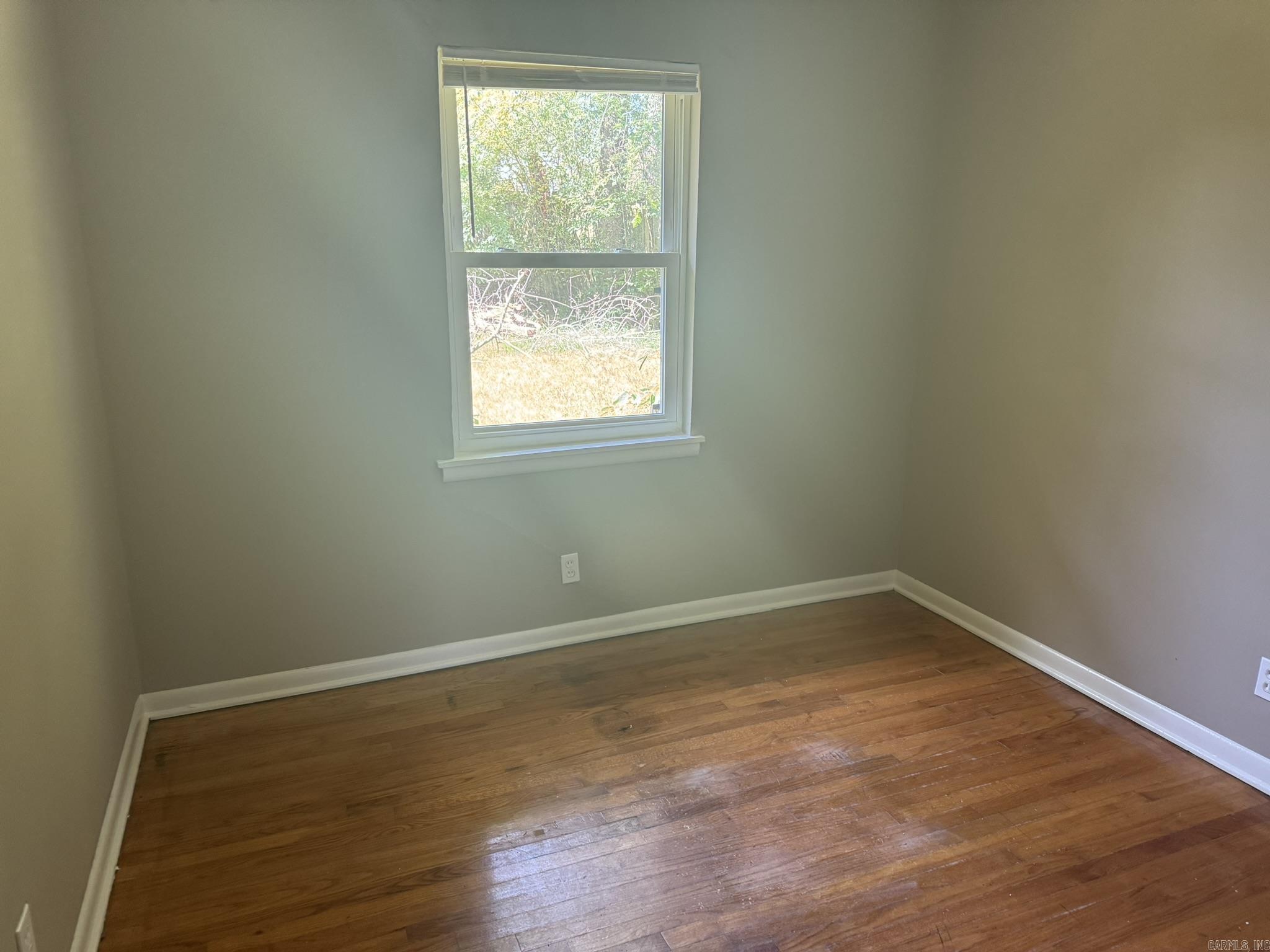 WAKEFIELD VILLAGE - Residential