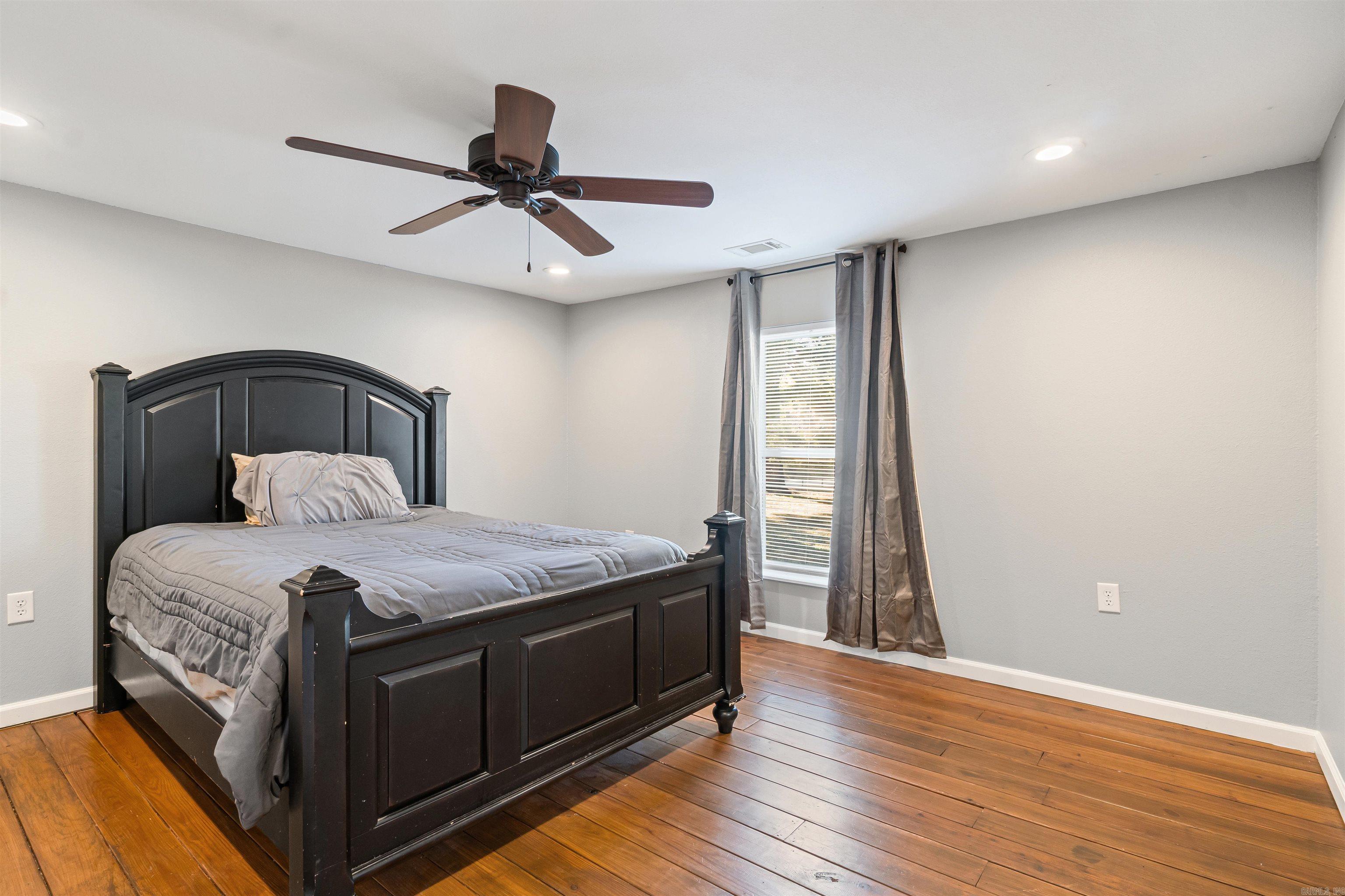 PULASKI HMSTD ASSOC INC - Residential