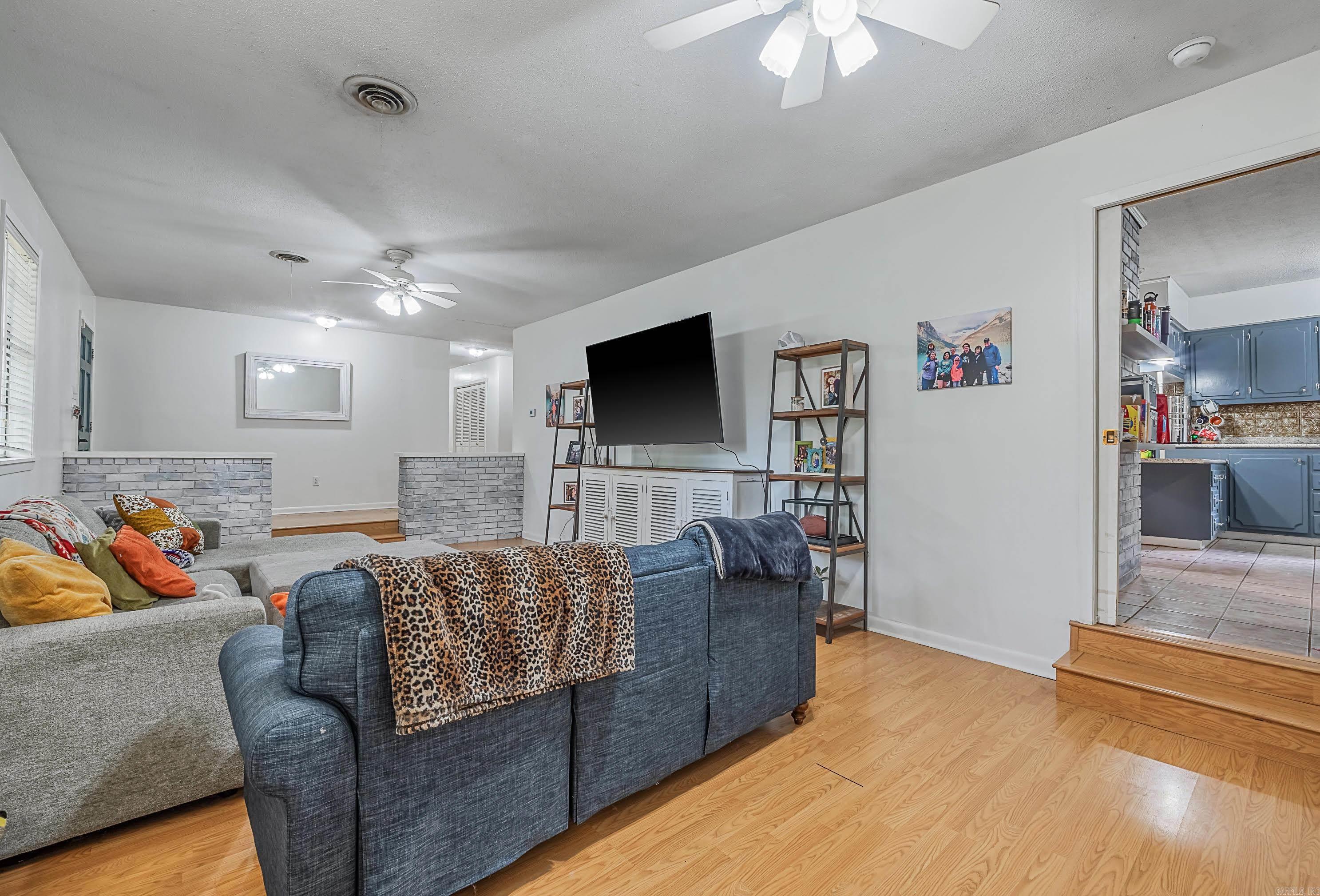 CLOVERDALE ADD (SEARCY) - Residential