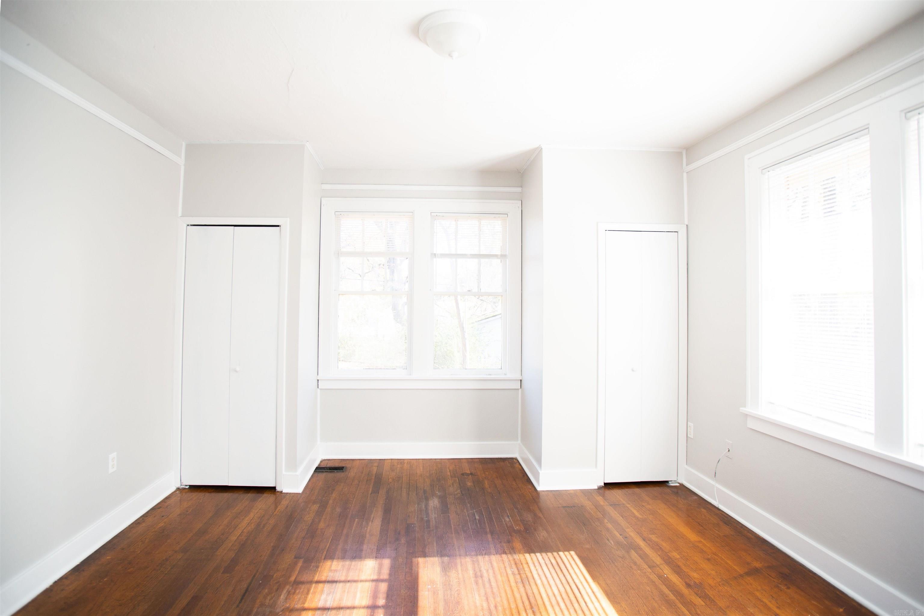 Kahn - Residential Lease