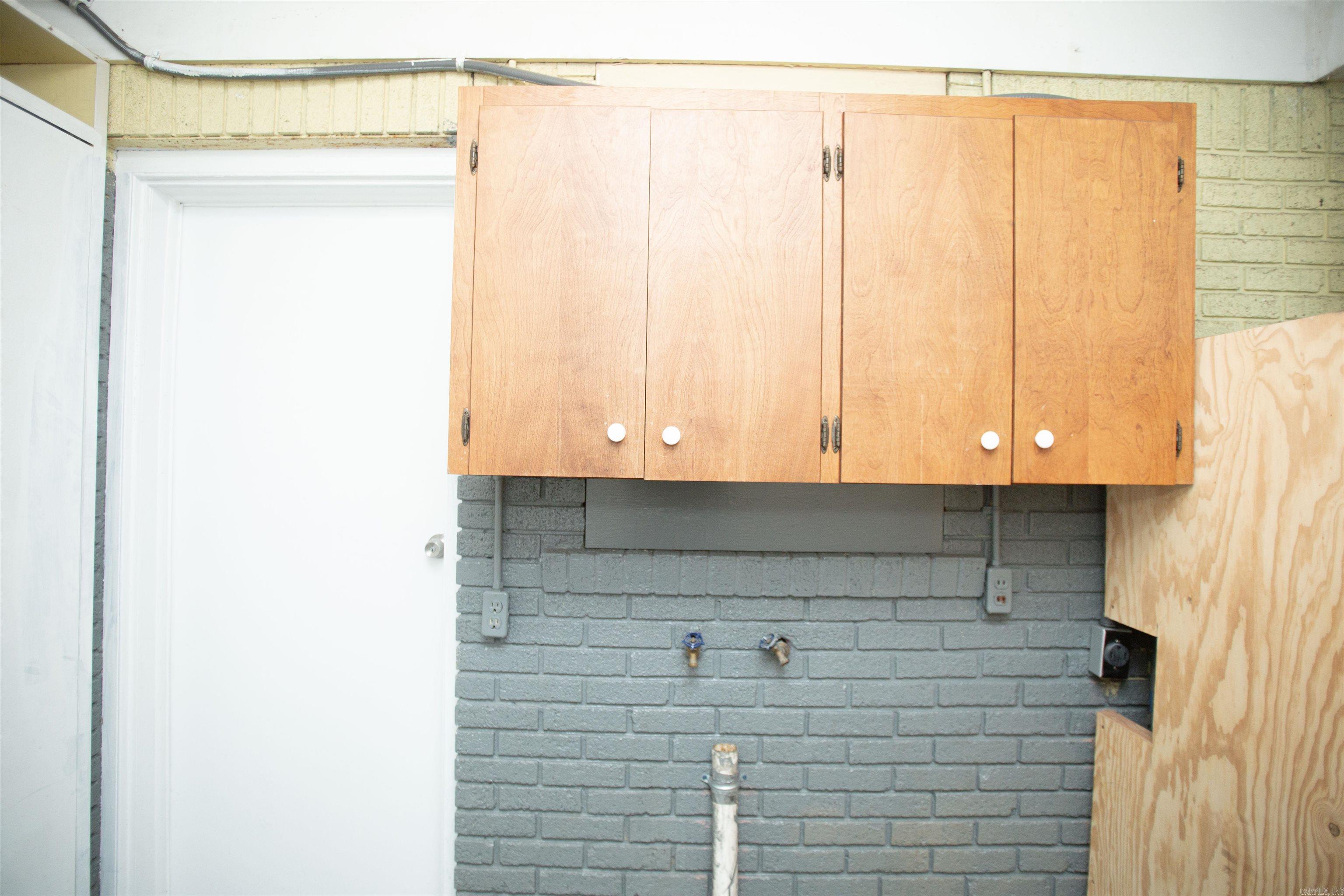 Kahn - Residential Lease