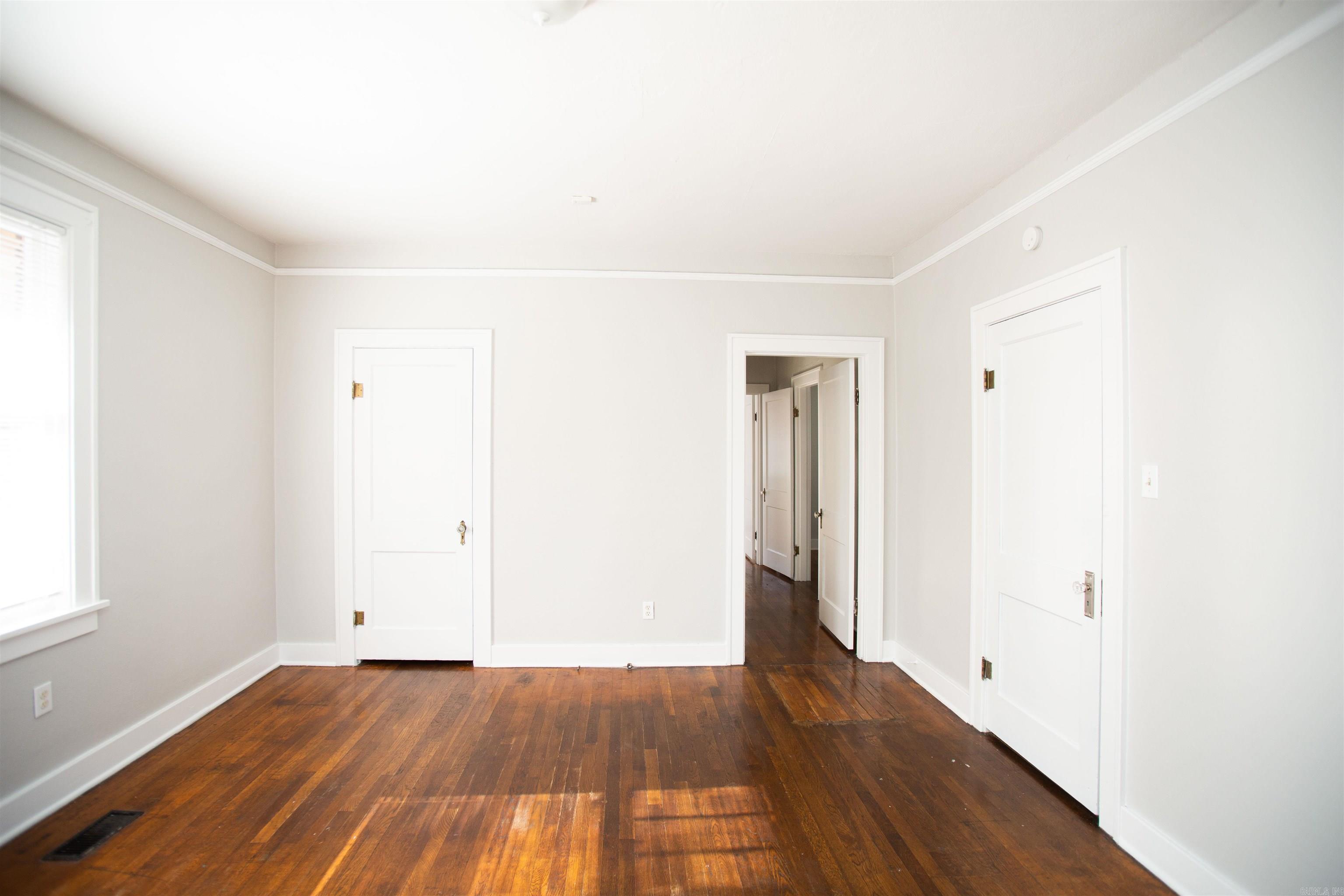 Kahn - Residential Lease