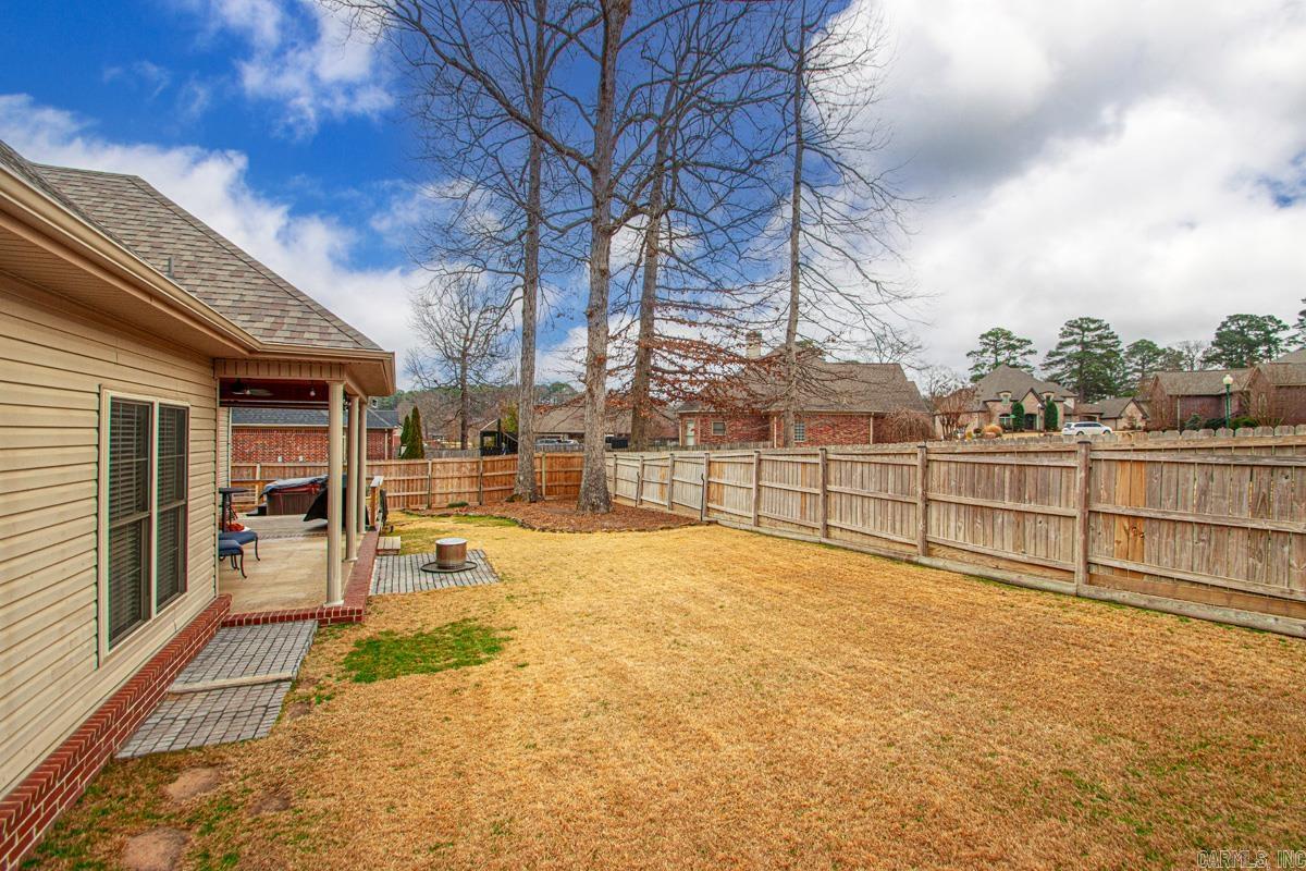 LONGHILLS VILLAGE - Residential