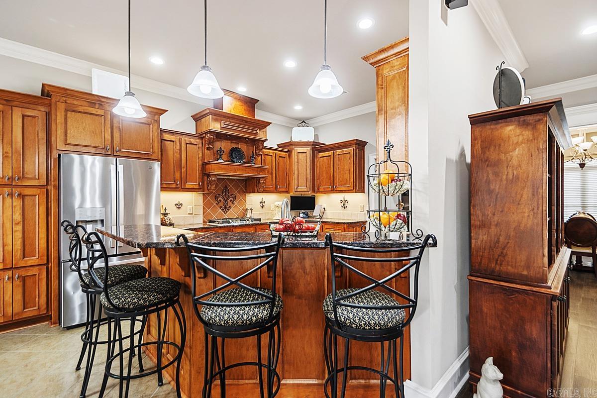 LONGHILLS VILLAGE - Residential