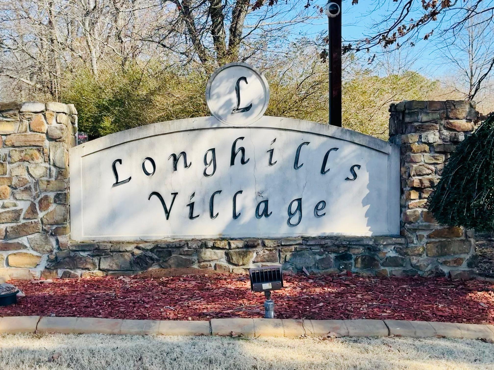 LONGHILLS VILLAGE - Residential