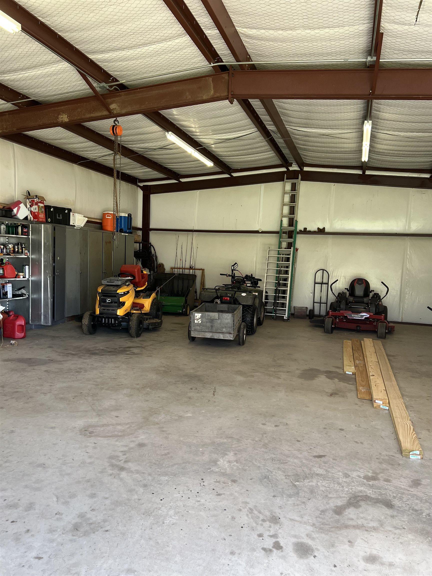 RIVER HEIGHTS ESTATE - Residential