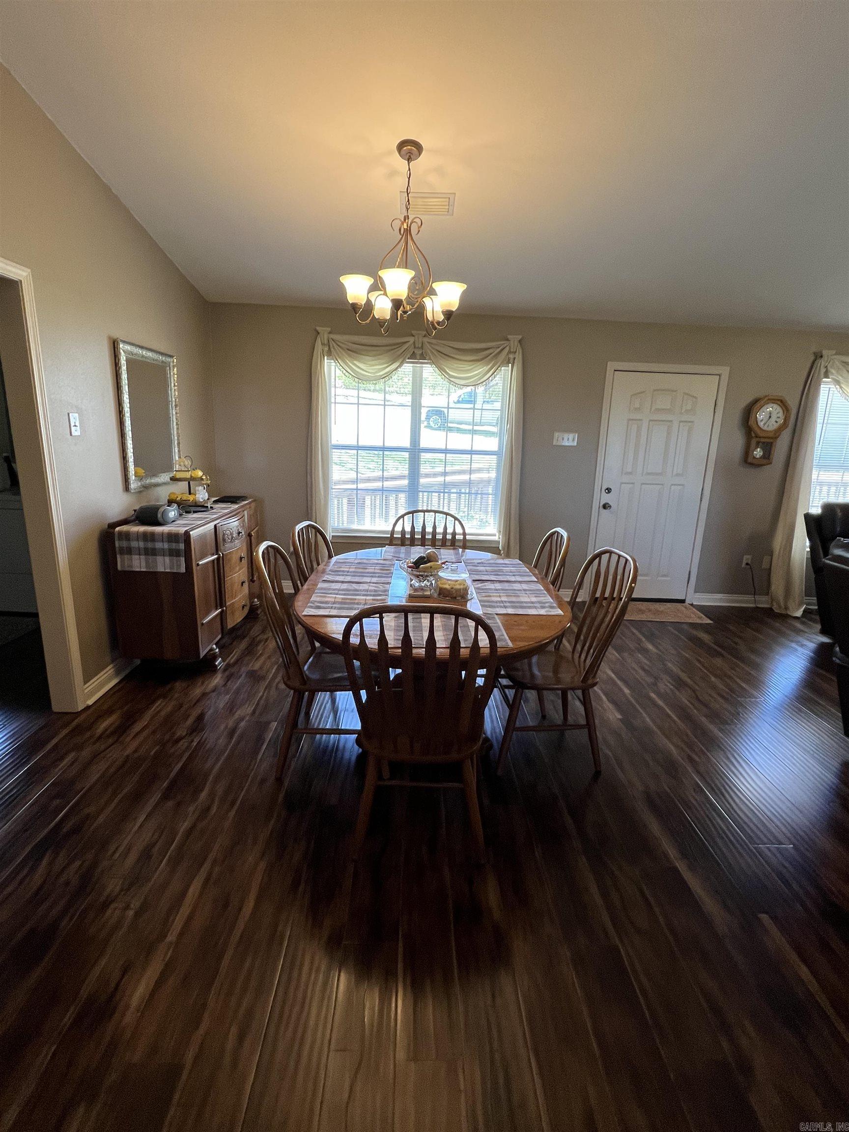 RIVER HEIGHTS ESTATE - Residential