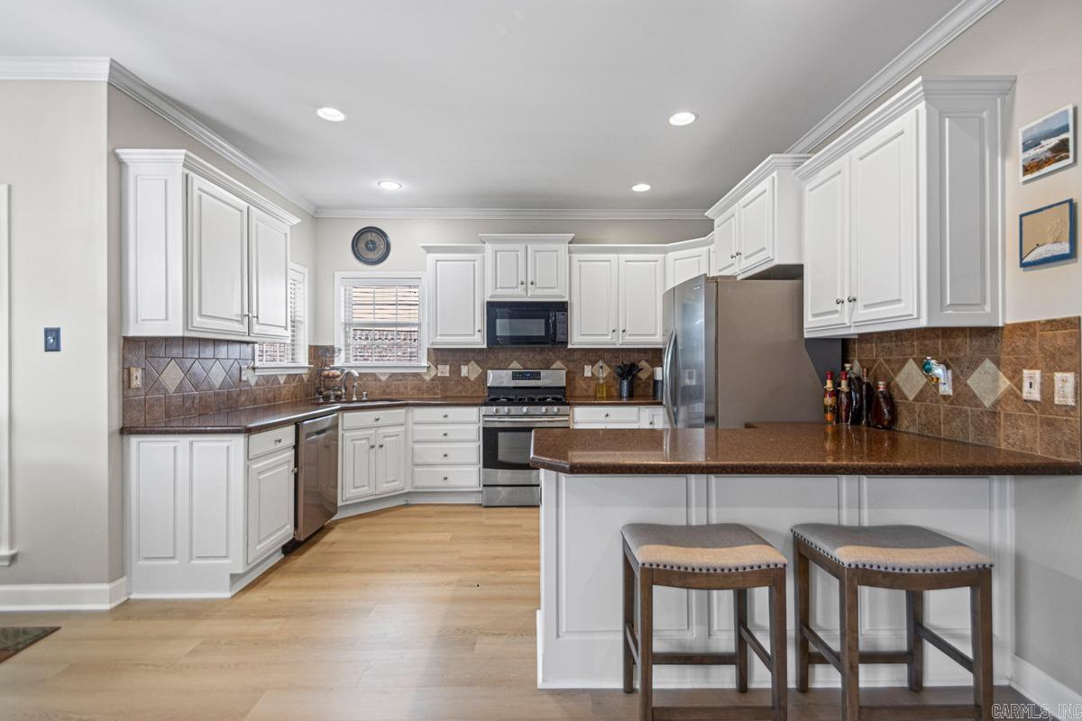 WOODLANDS EDGE - Residential