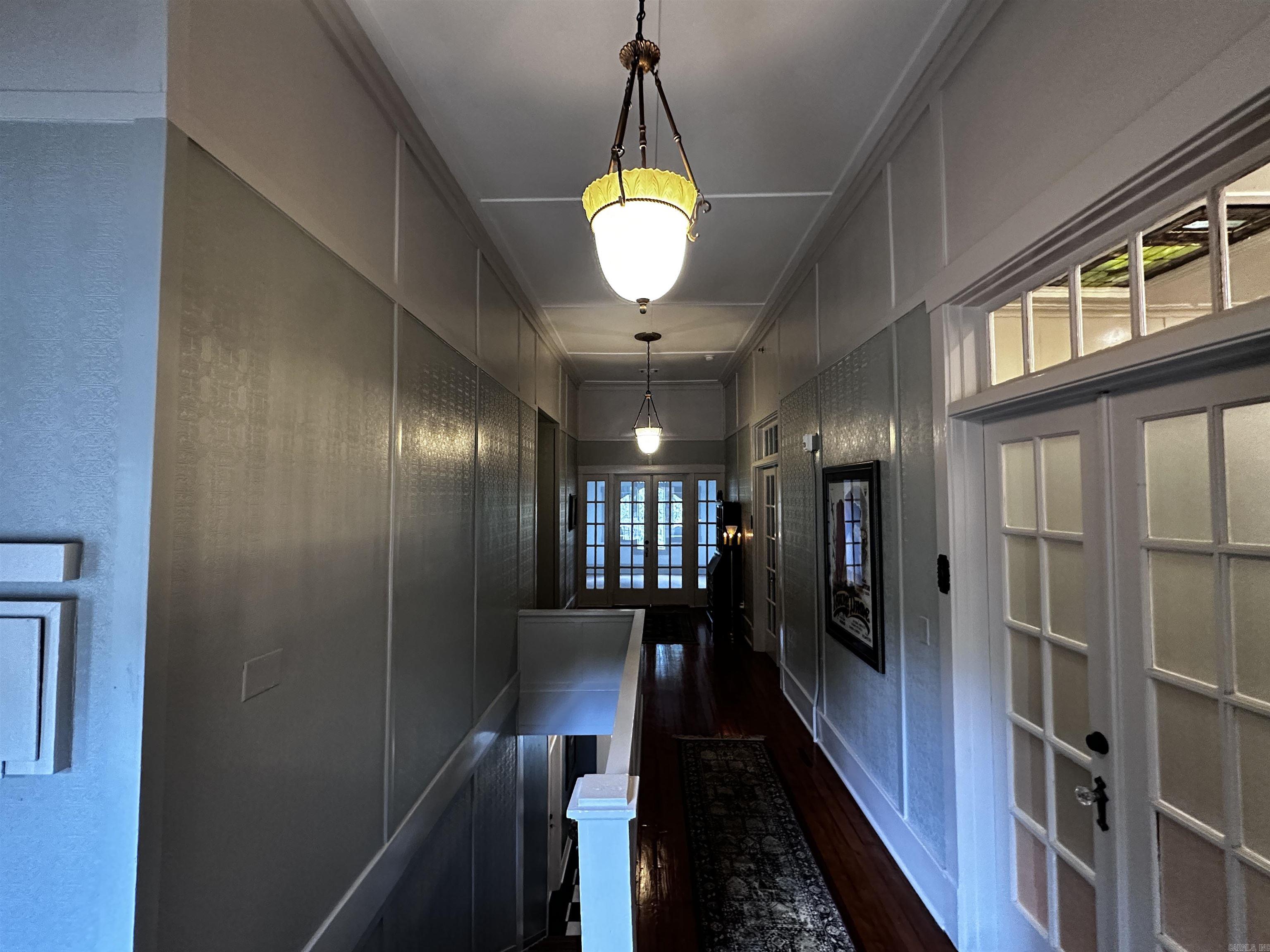 HSR BLK - Residential Income