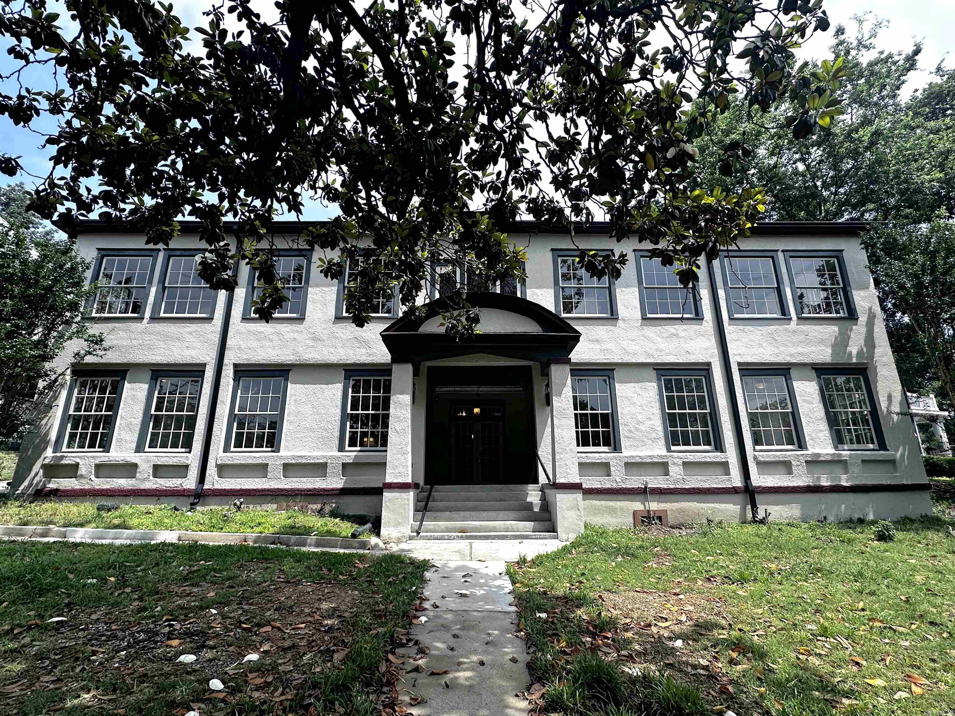 HSR BLK - Residential Income