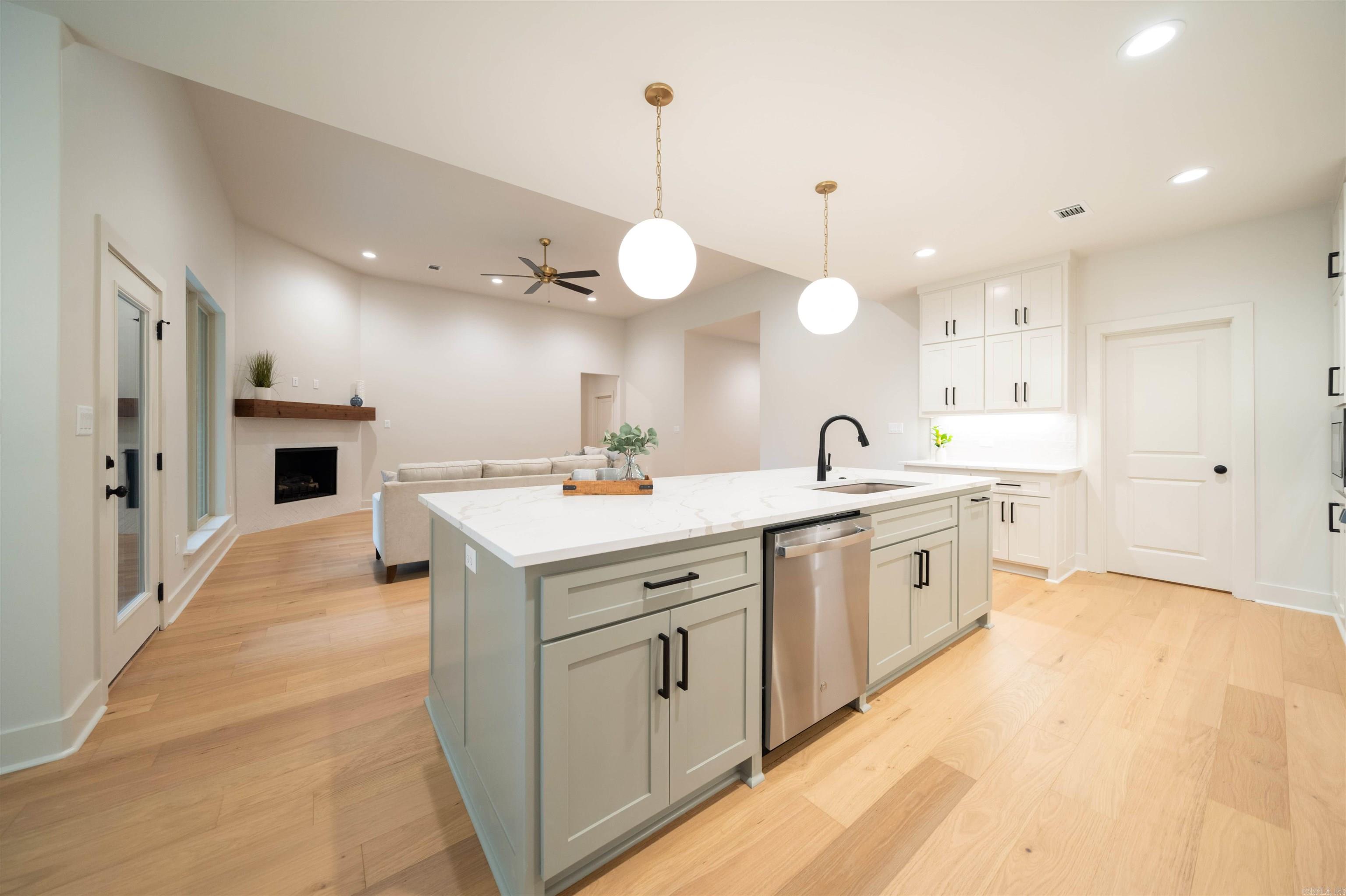 STONEBROOK - Residential
