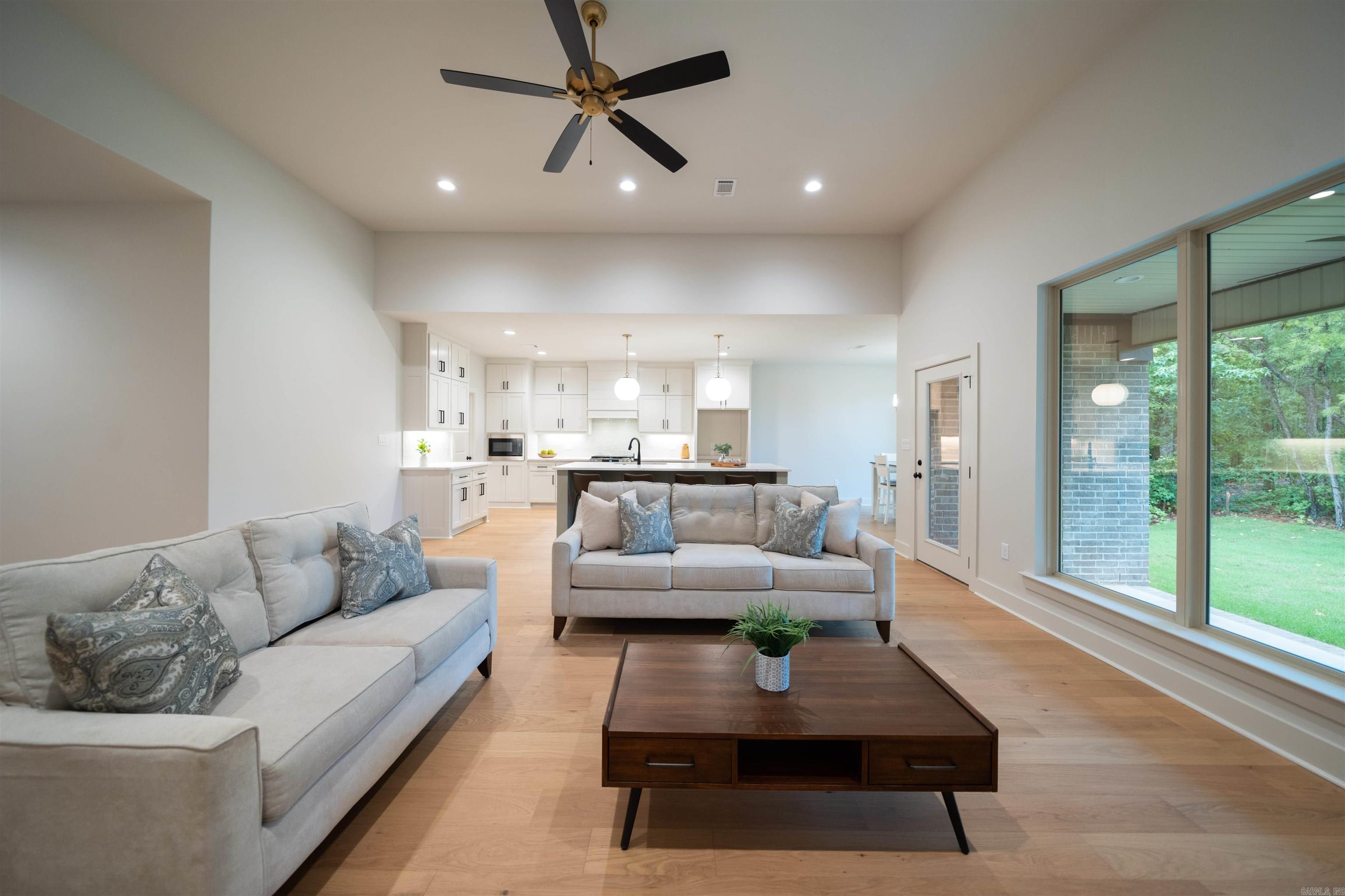 STONEBROOK - Residential
