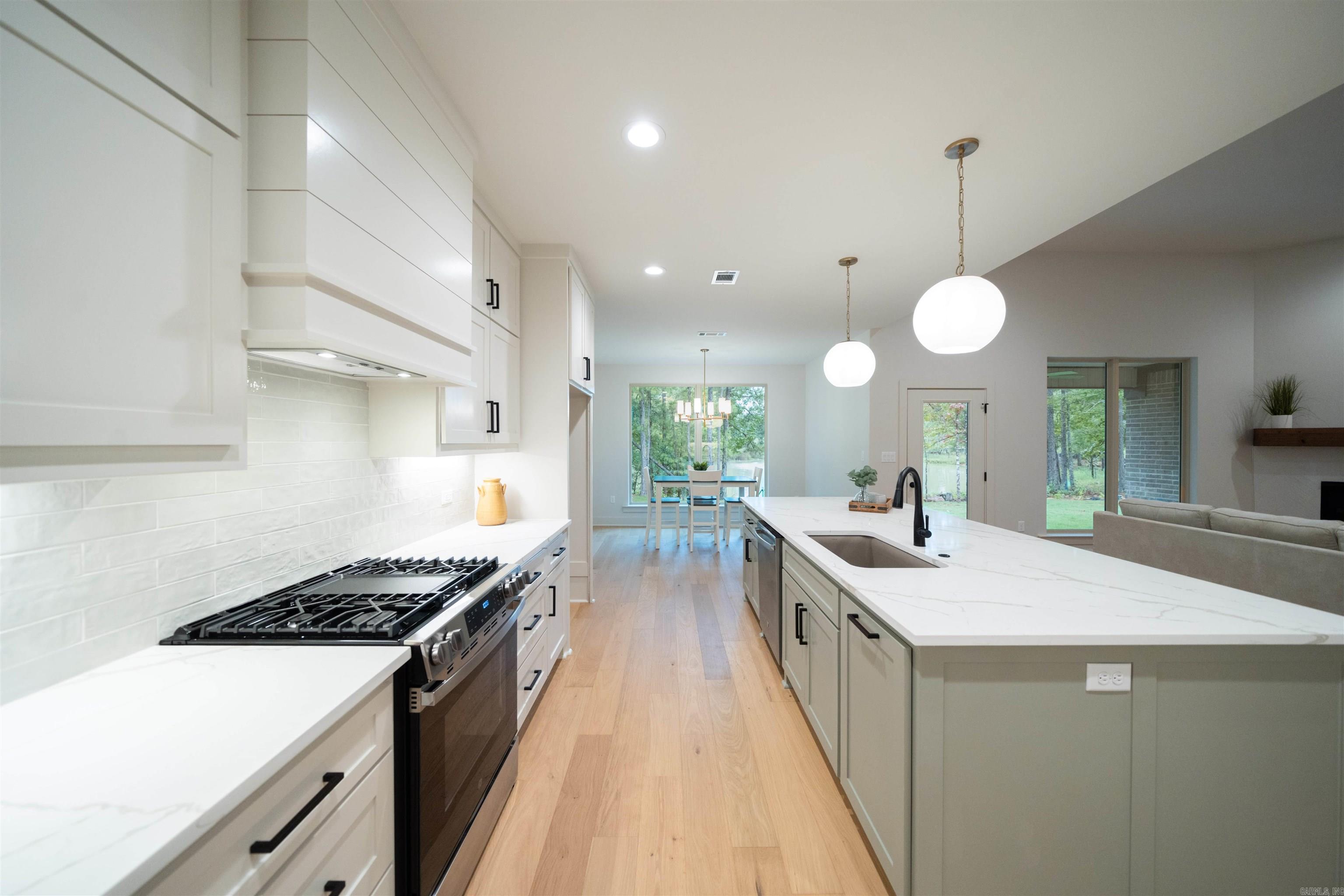 STONEBROOK - Residential