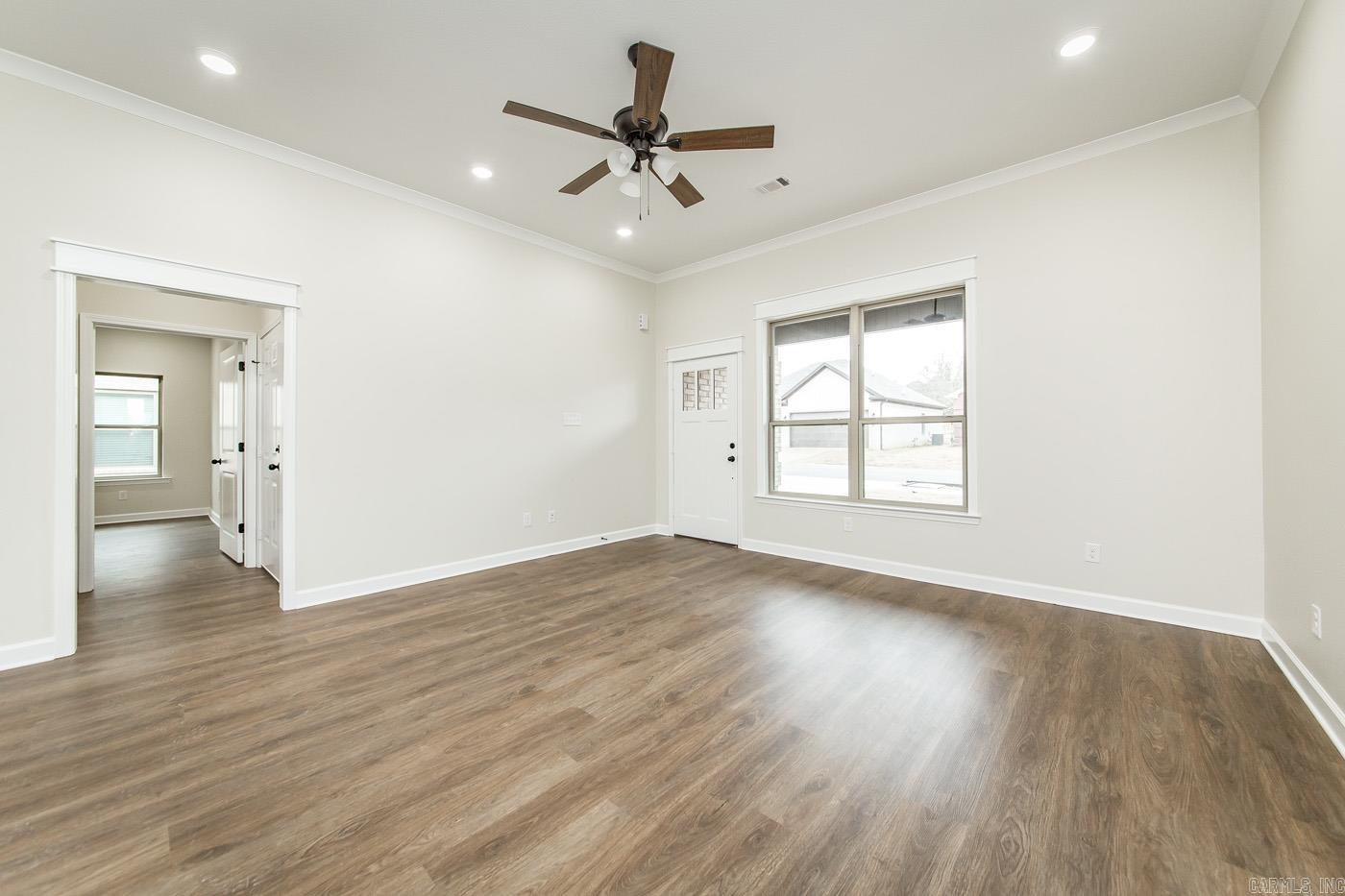 Villa Vista - Residential