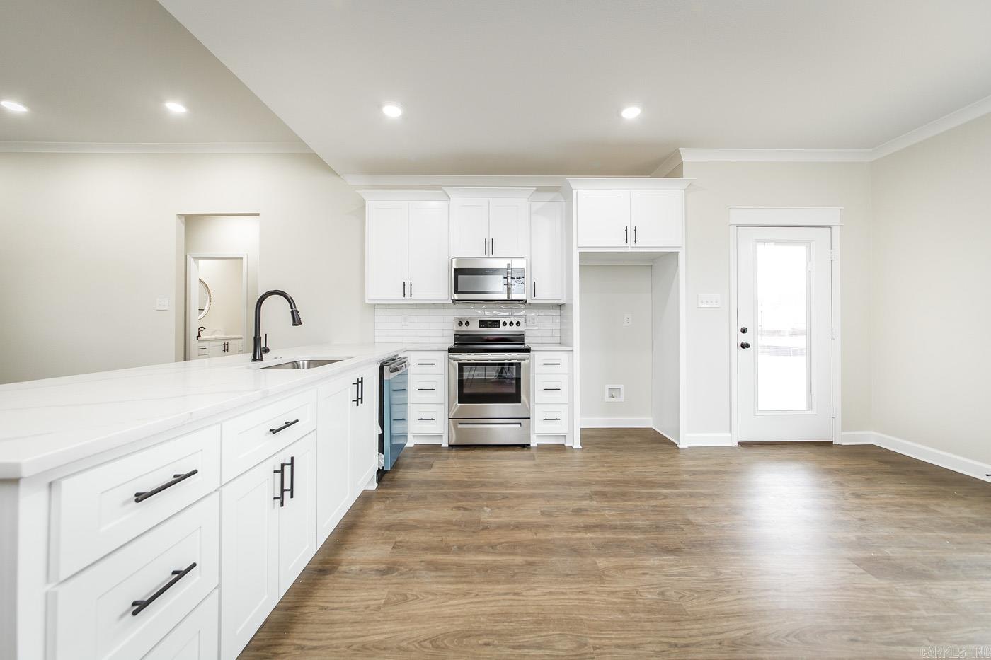 Villa Vista - Residential