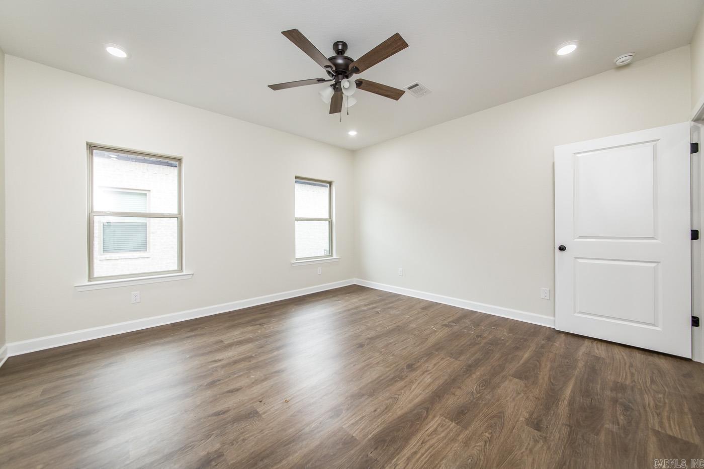 Villa Vista - Residential