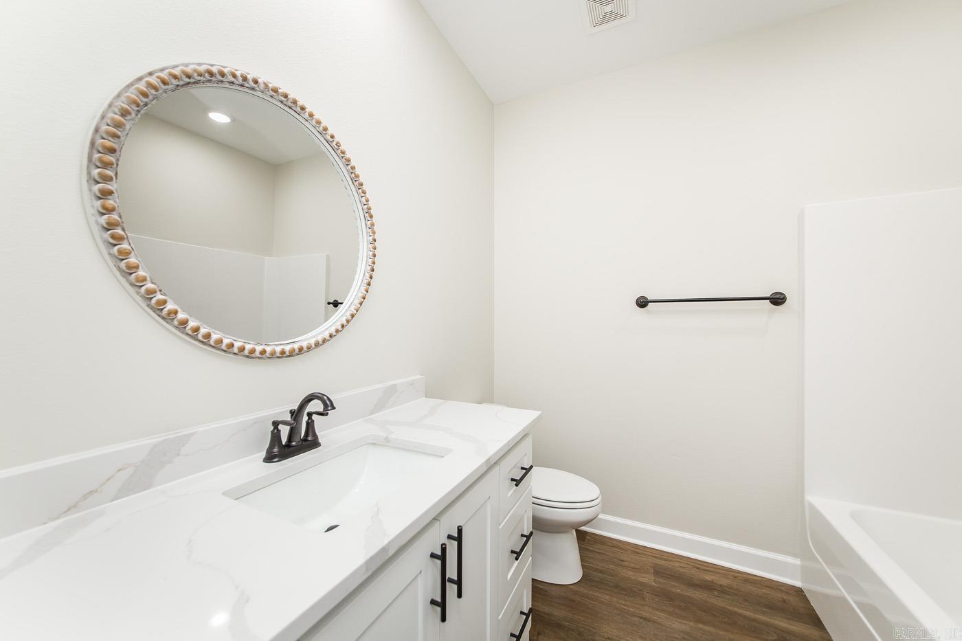 Villa Vista - Residential