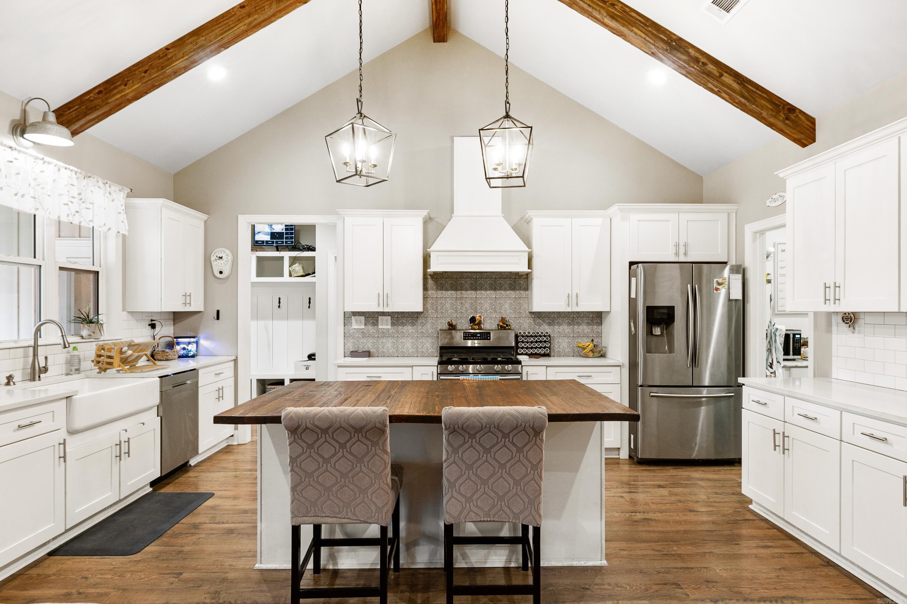 Metes & Bounds - Residential