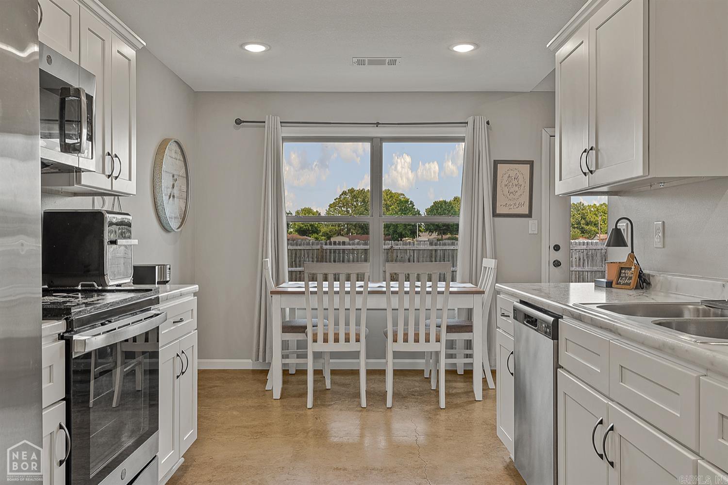 Lakewood Landing - Residential