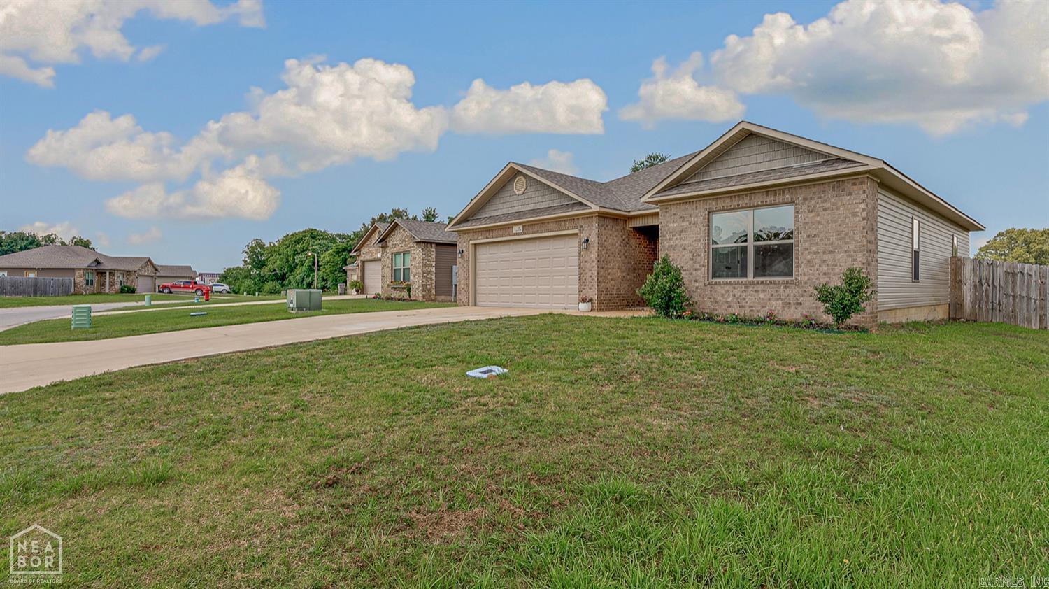 Lakewood Landing - Residential