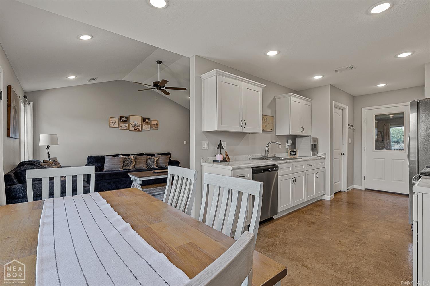 Lakewood Landing - Residential