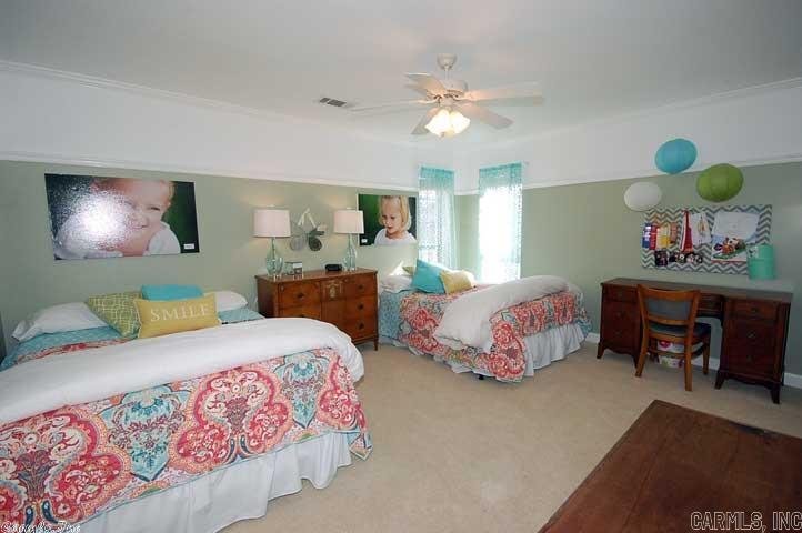 MILLERS CROSSING - Residential