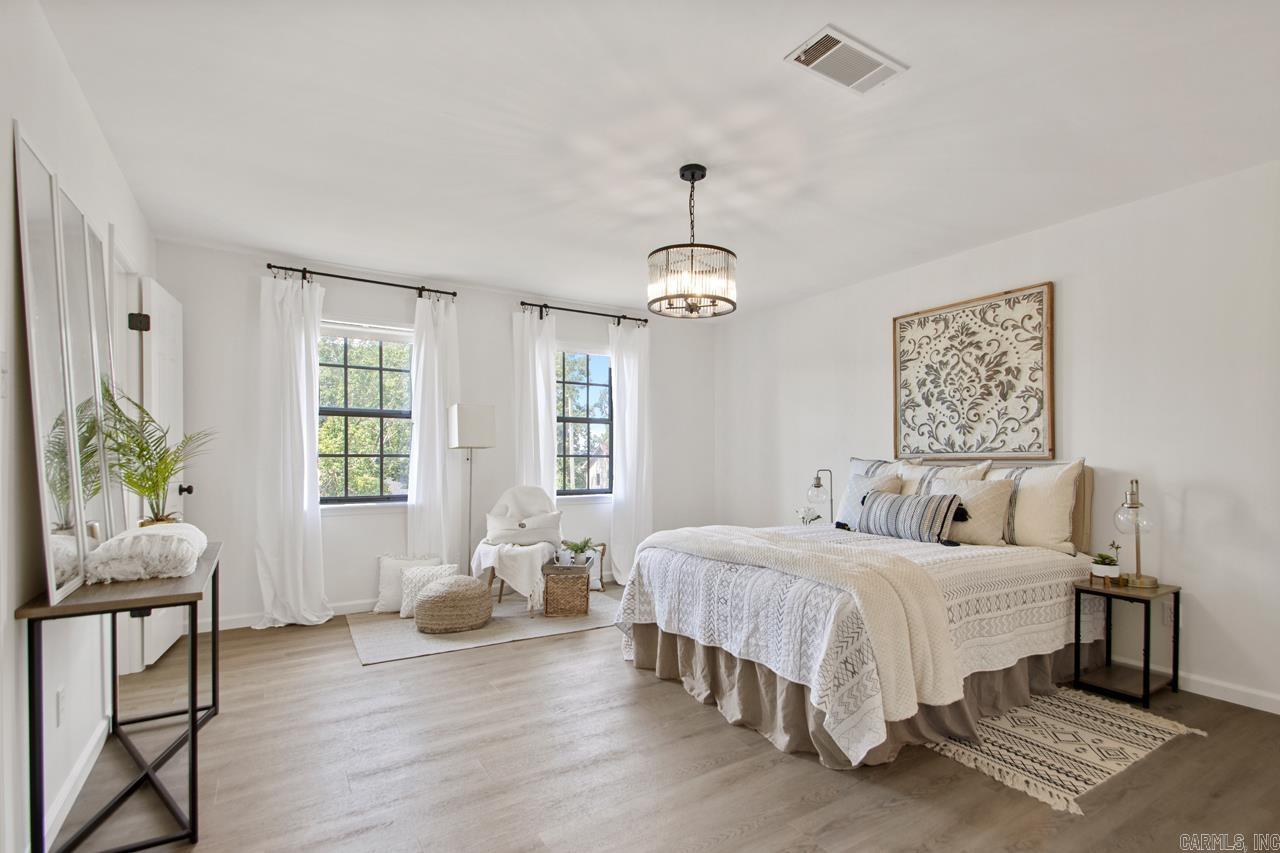 LUDINGTON HGTS - Residential