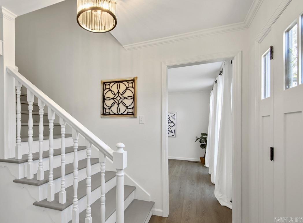 LUDINGTON HGTS - Residential