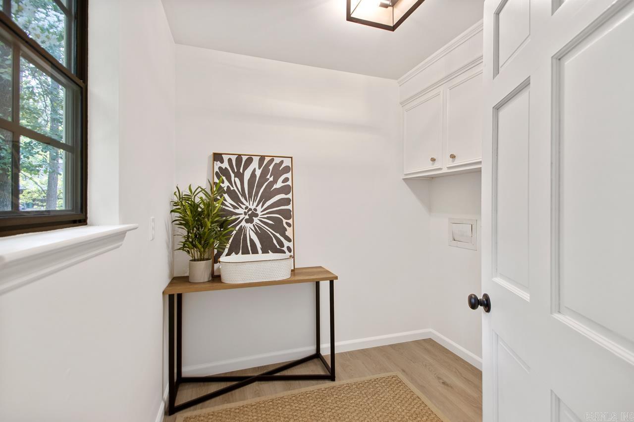 LUDINGTON HGTS - Residential