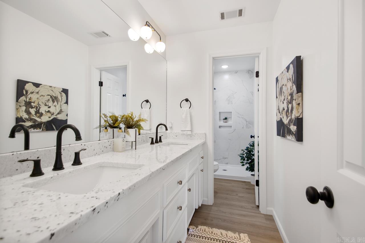 LUDINGTON HGTS - Residential