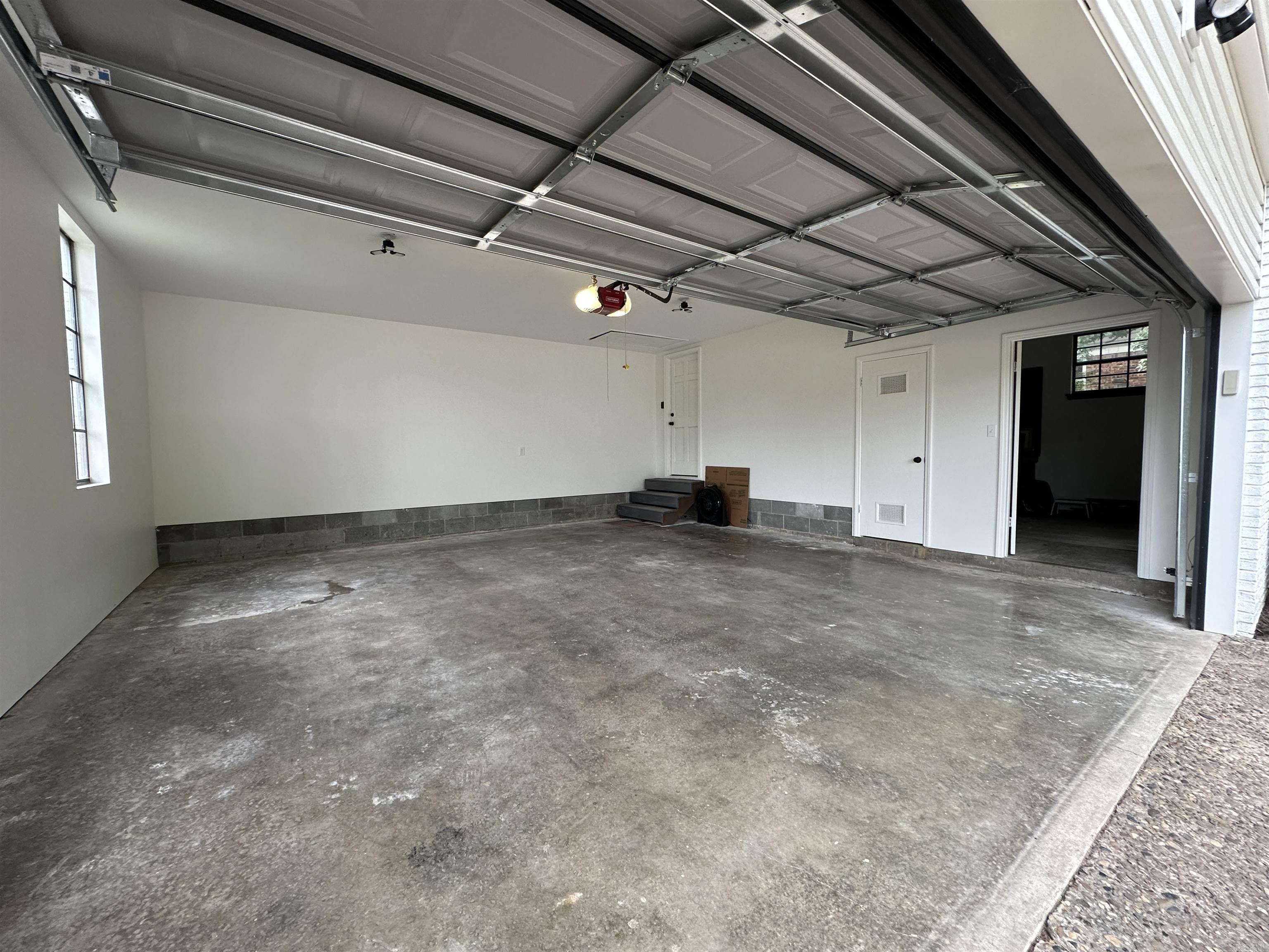 LUDINGTON HGTS - Residential