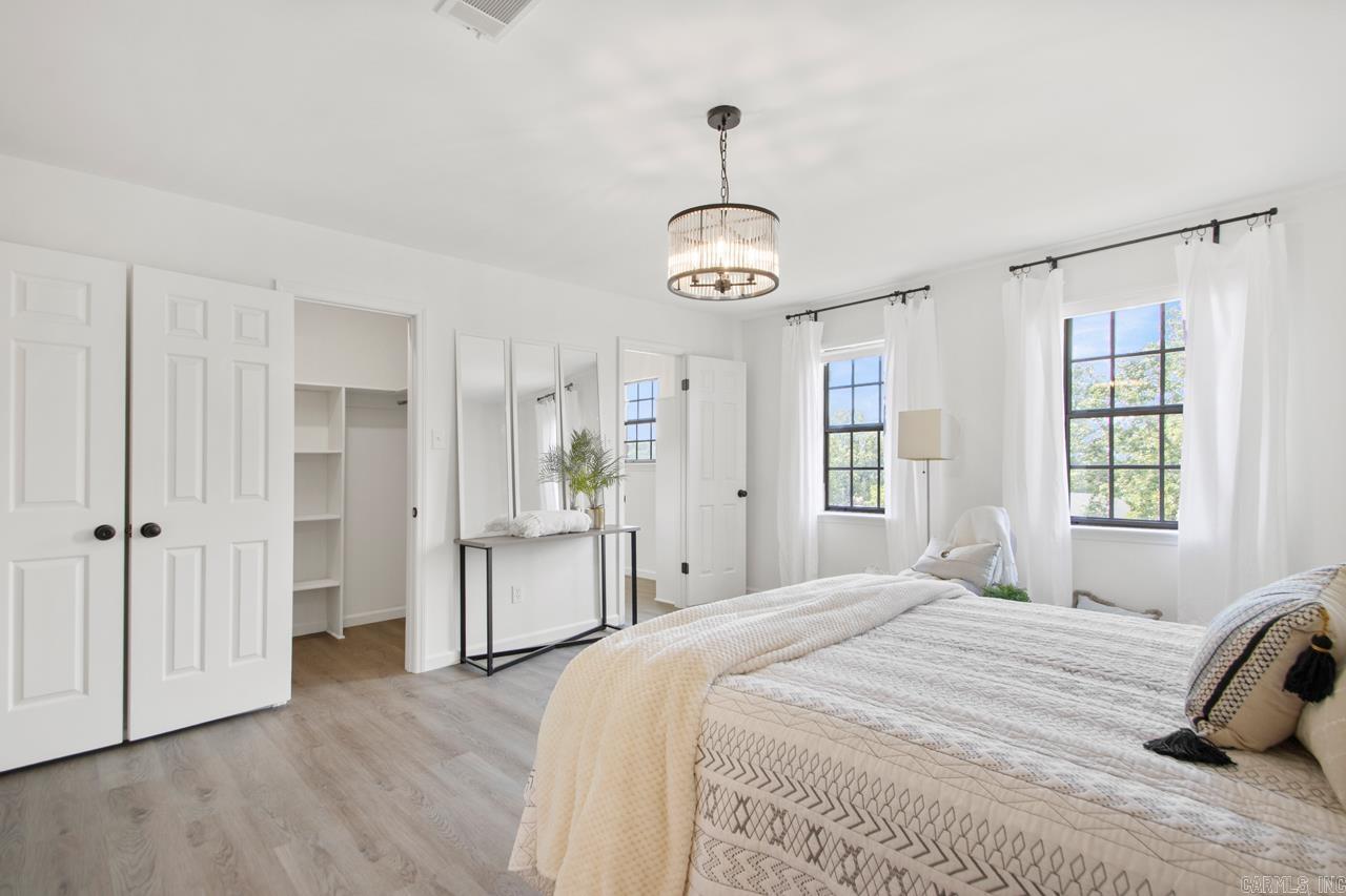 LUDINGTON HGTS - Residential