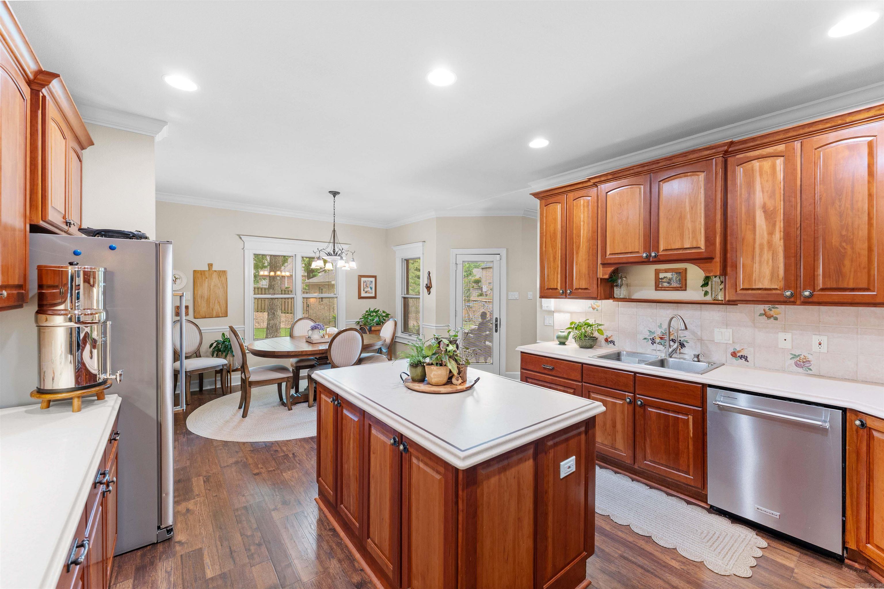 HURRICANE LAKE VILLA ESTATES - Residential