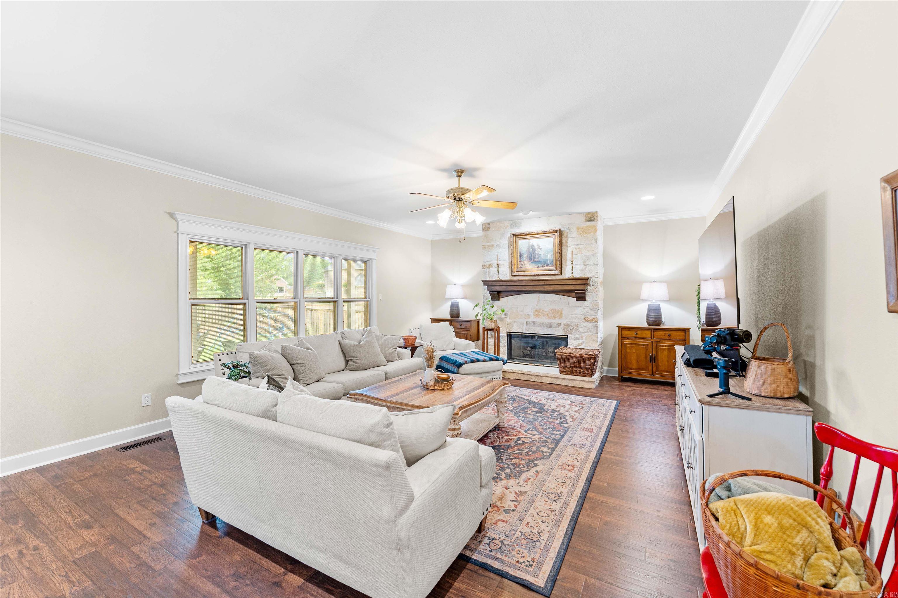 HURRICANE LAKE VILLA ESTATES - Residential