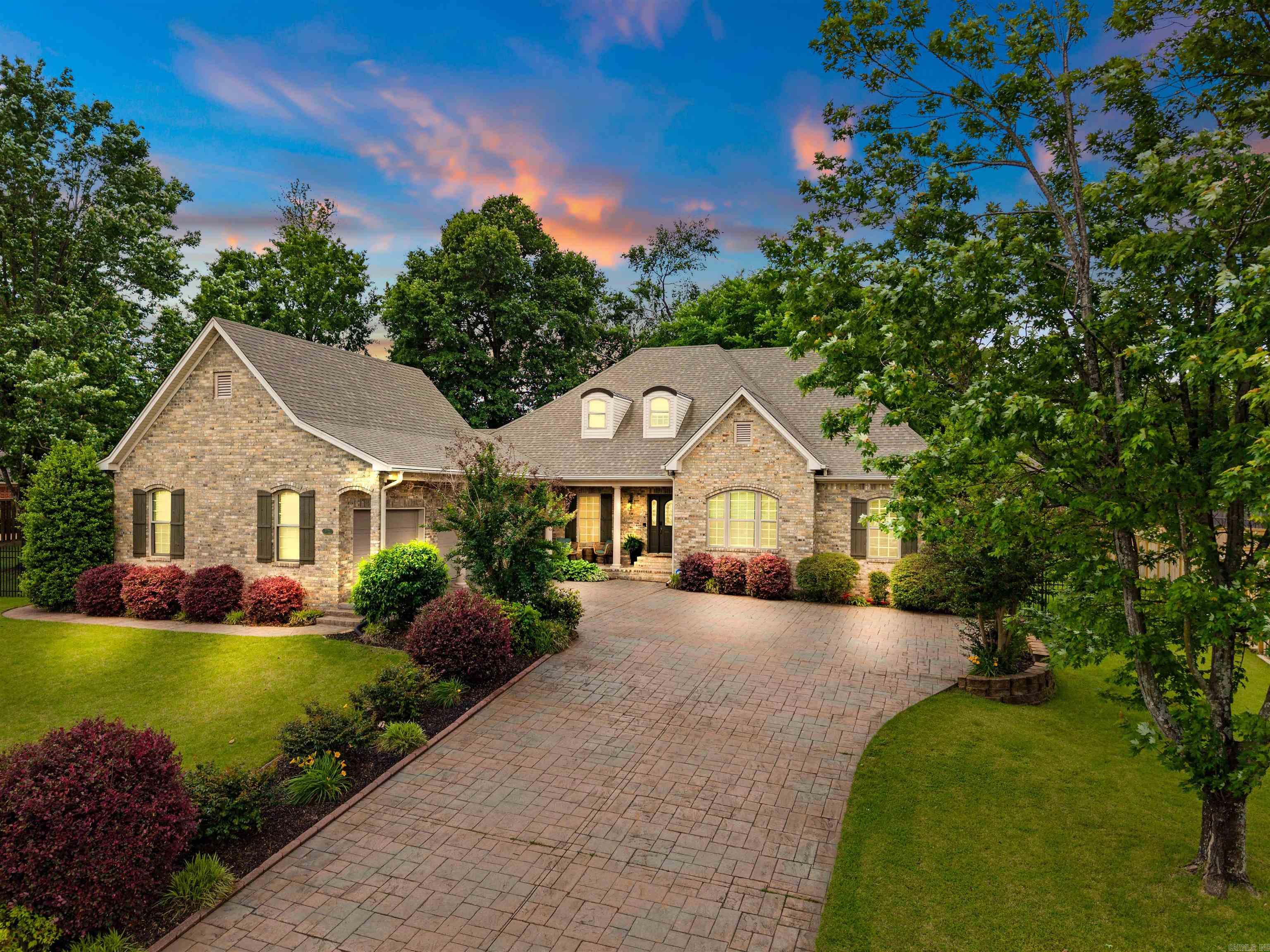 HURRICANE LAKE VILLA ESTATES - Residential