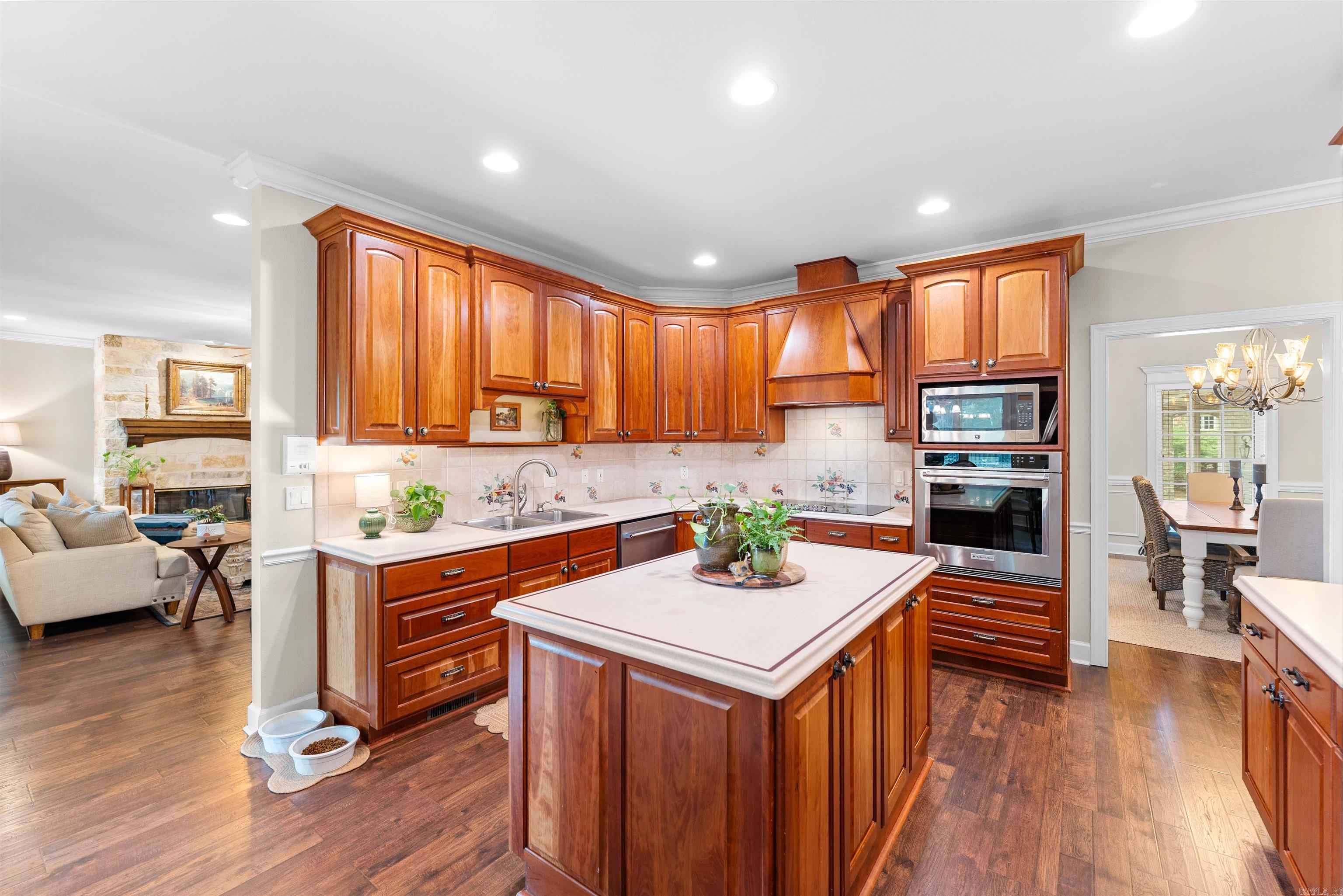 HURRICANE LAKE VILLA ESTATES - Residential