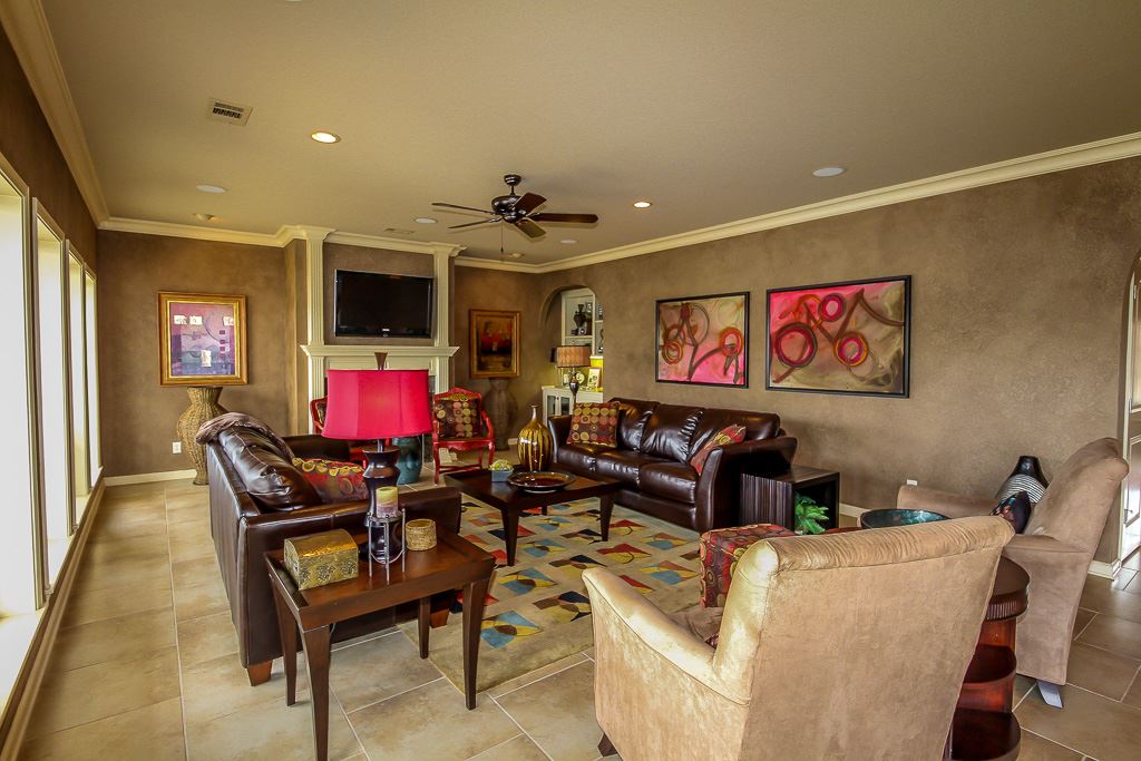 Vizcaya at the Lake - Residential