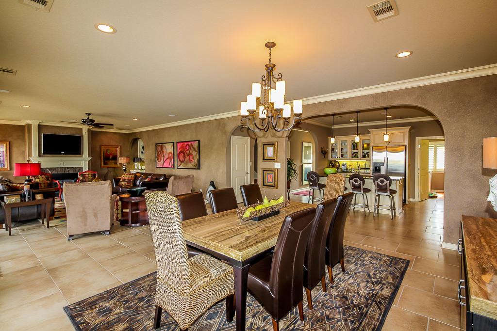 Vizcaya at the Lake - Residential