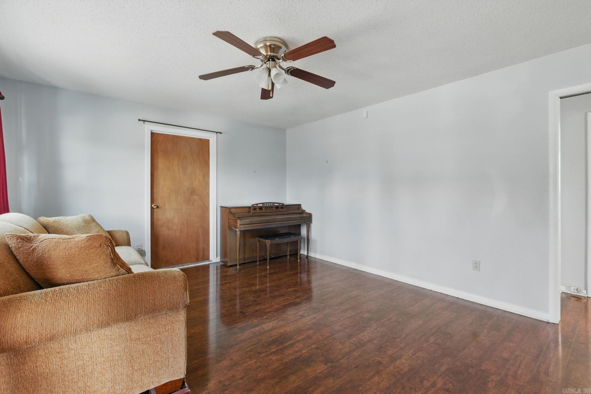 SIMPSONS ADDN - Residential