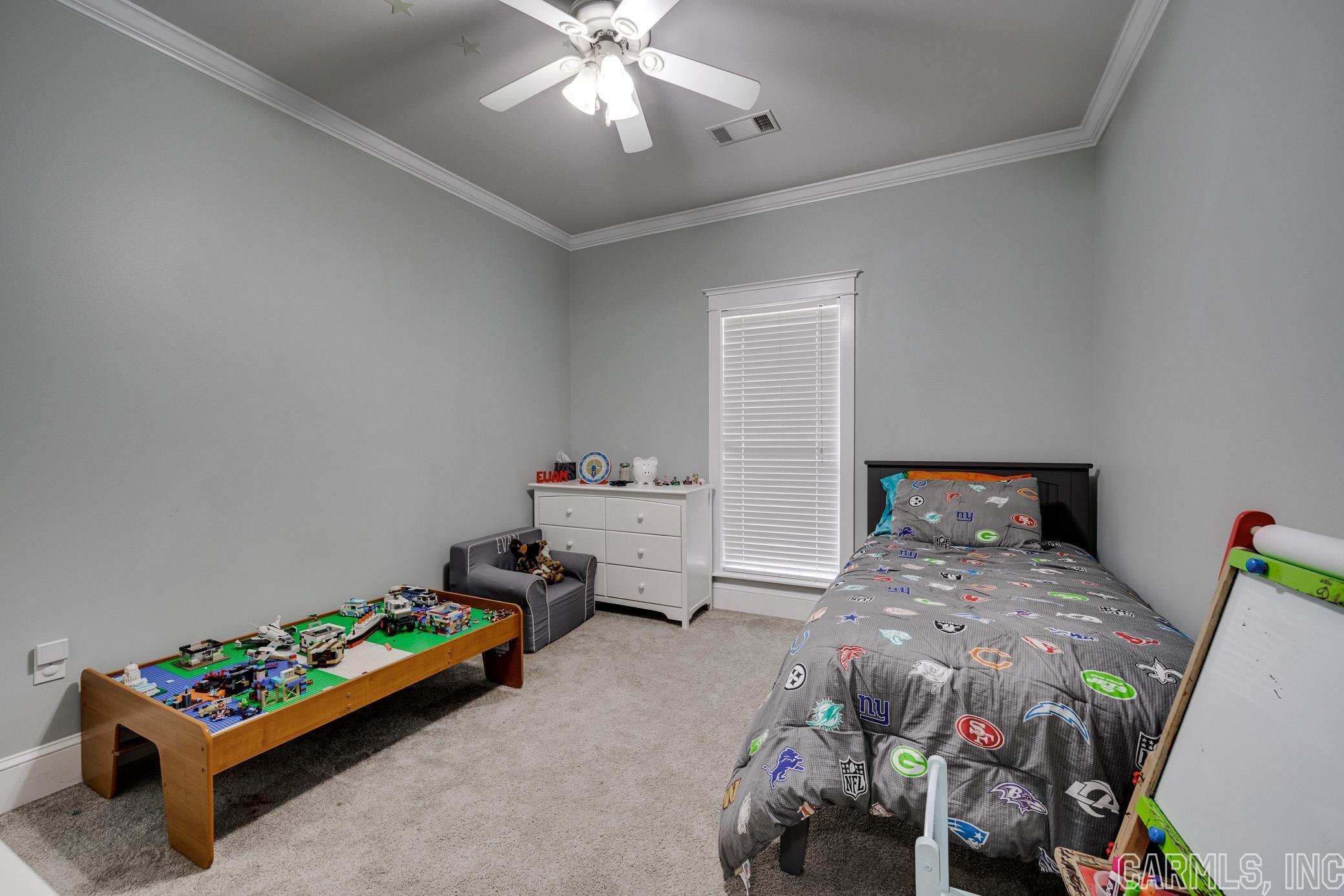 SOUTH WIND - Residential