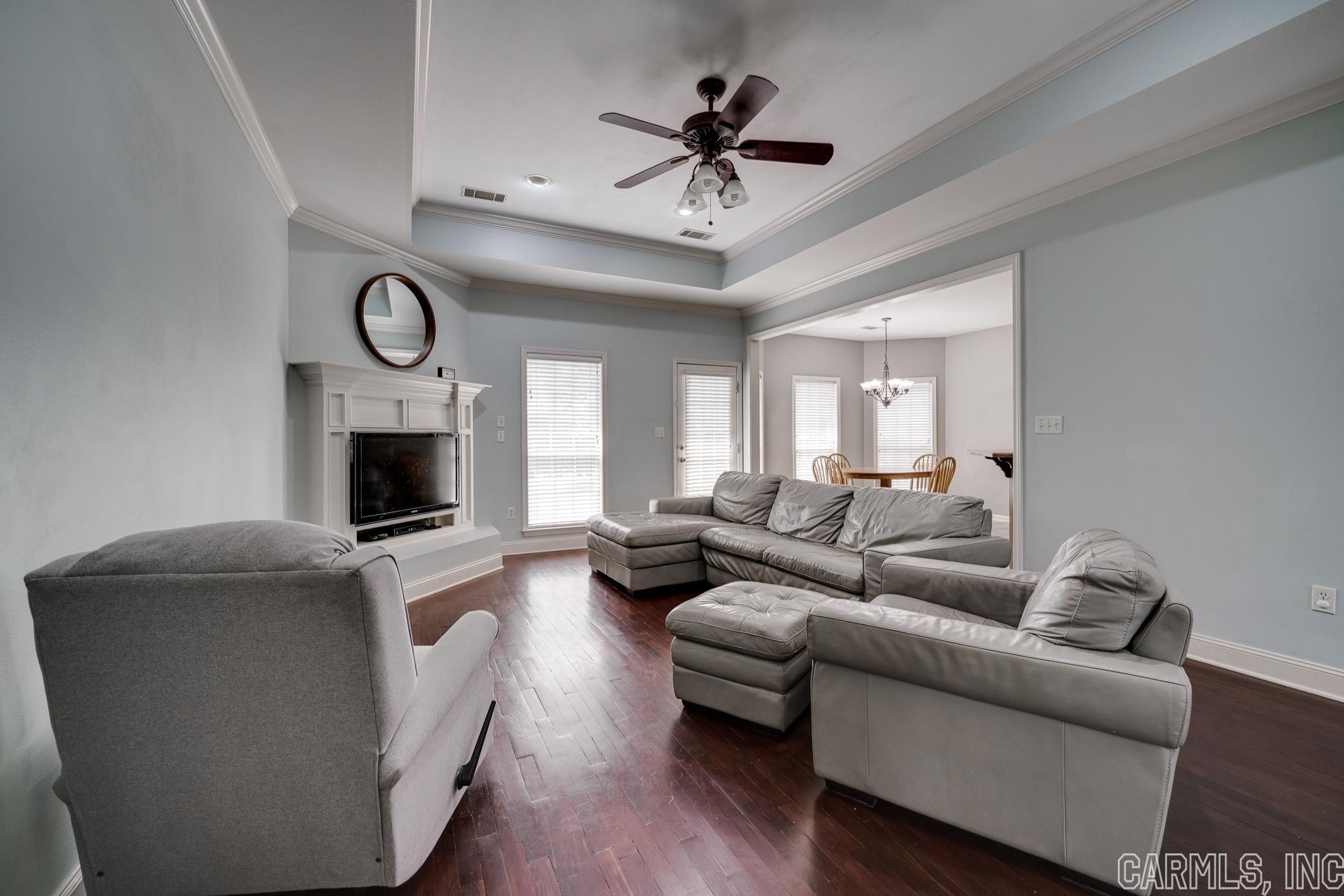 SOUTH WIND - Residential