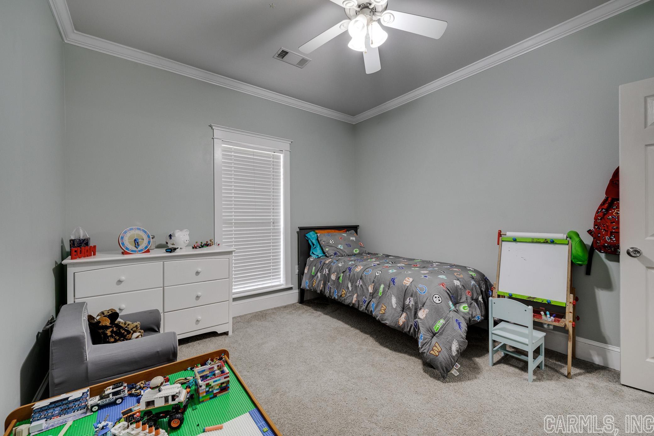 SOUTH WIND - Residential