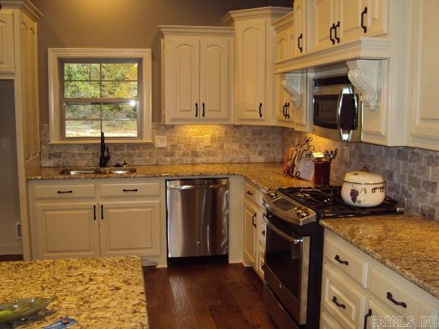 COLDWATER CREEK - Residential