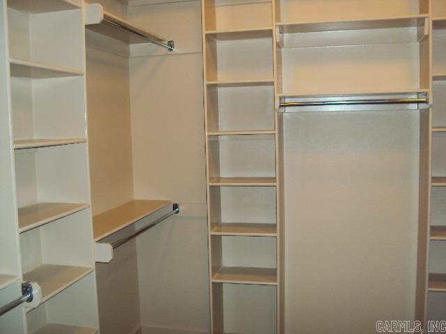 COLDWATER CREEK - Residential