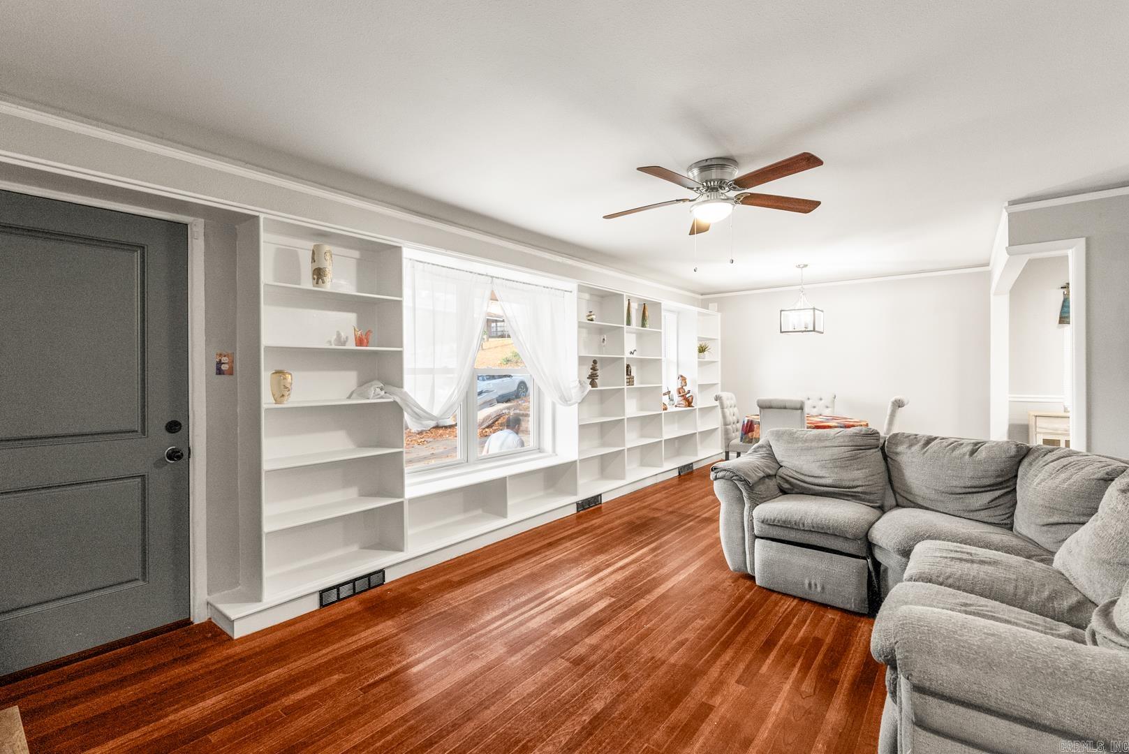 BROADMOOR ADDN - Residential