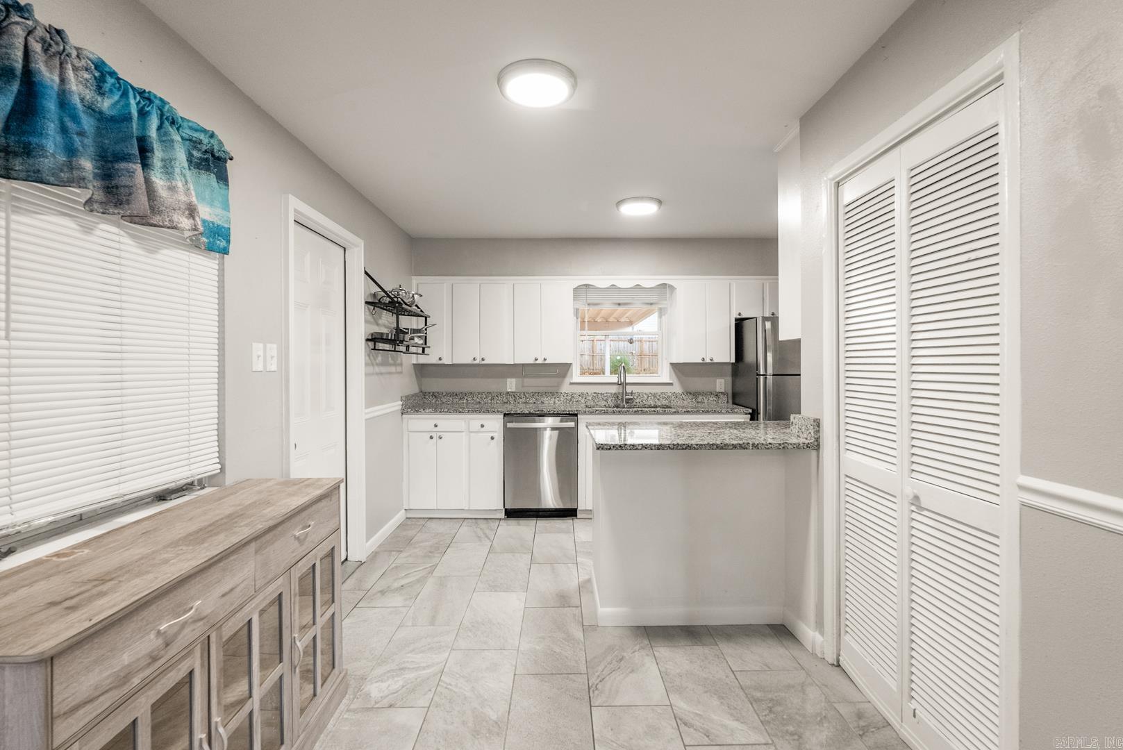 BROADMOOR ADDN - Residential