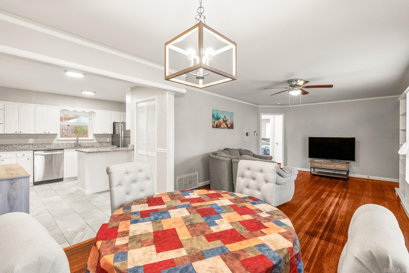 BROADMOOR ADDN - Residential