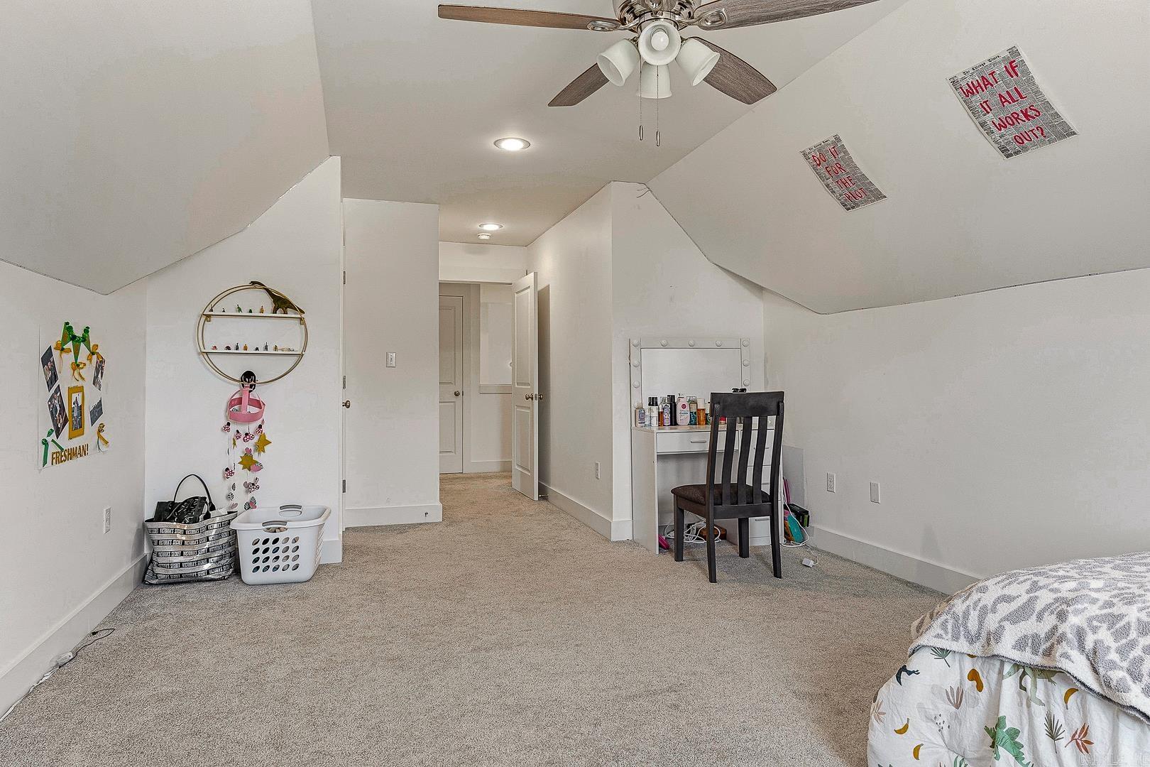 THE VILLAS AT SAGE MEADOWS - Residential