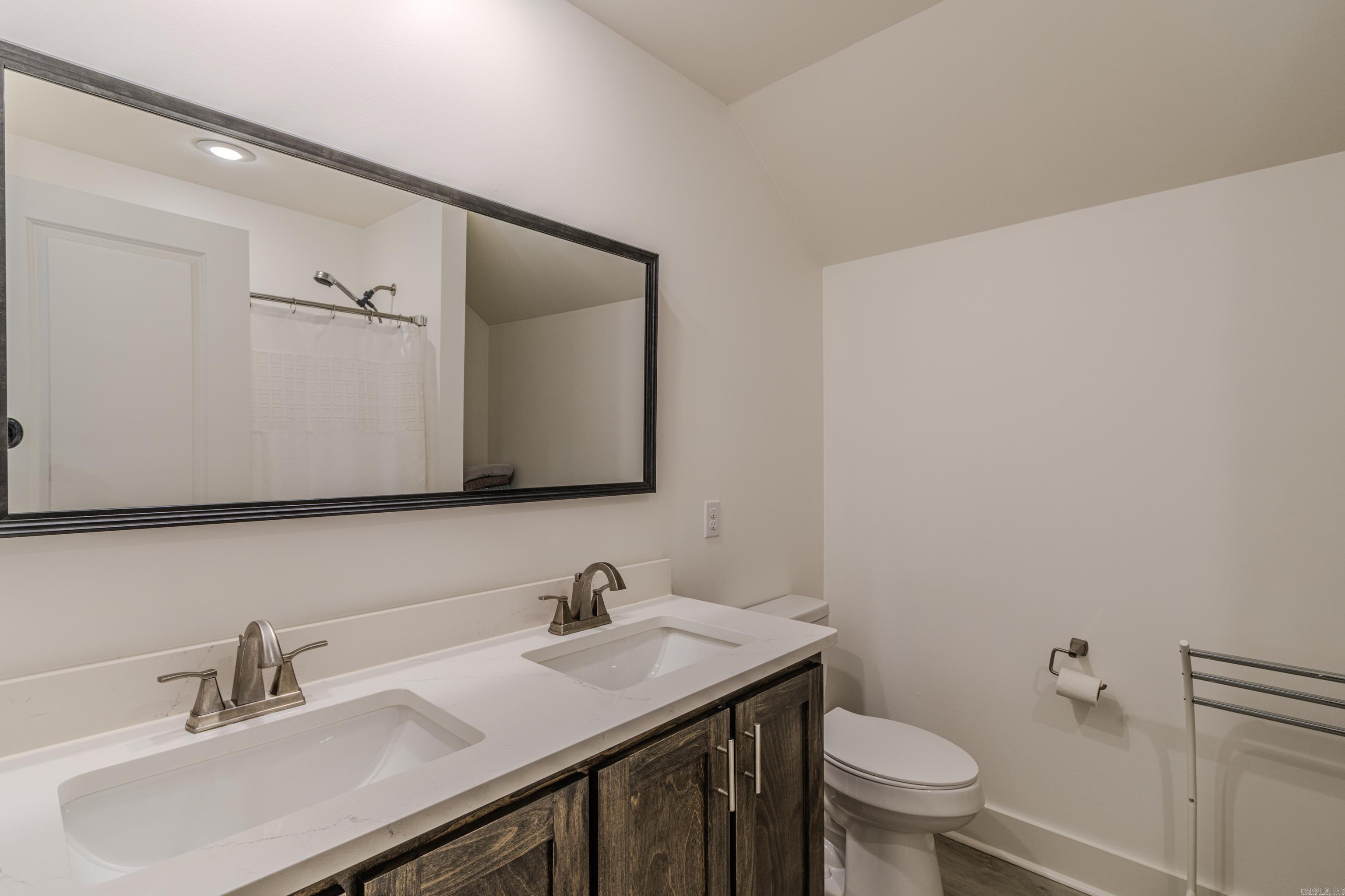 THE VILLAS AT SAGE MEADOWS - Residential